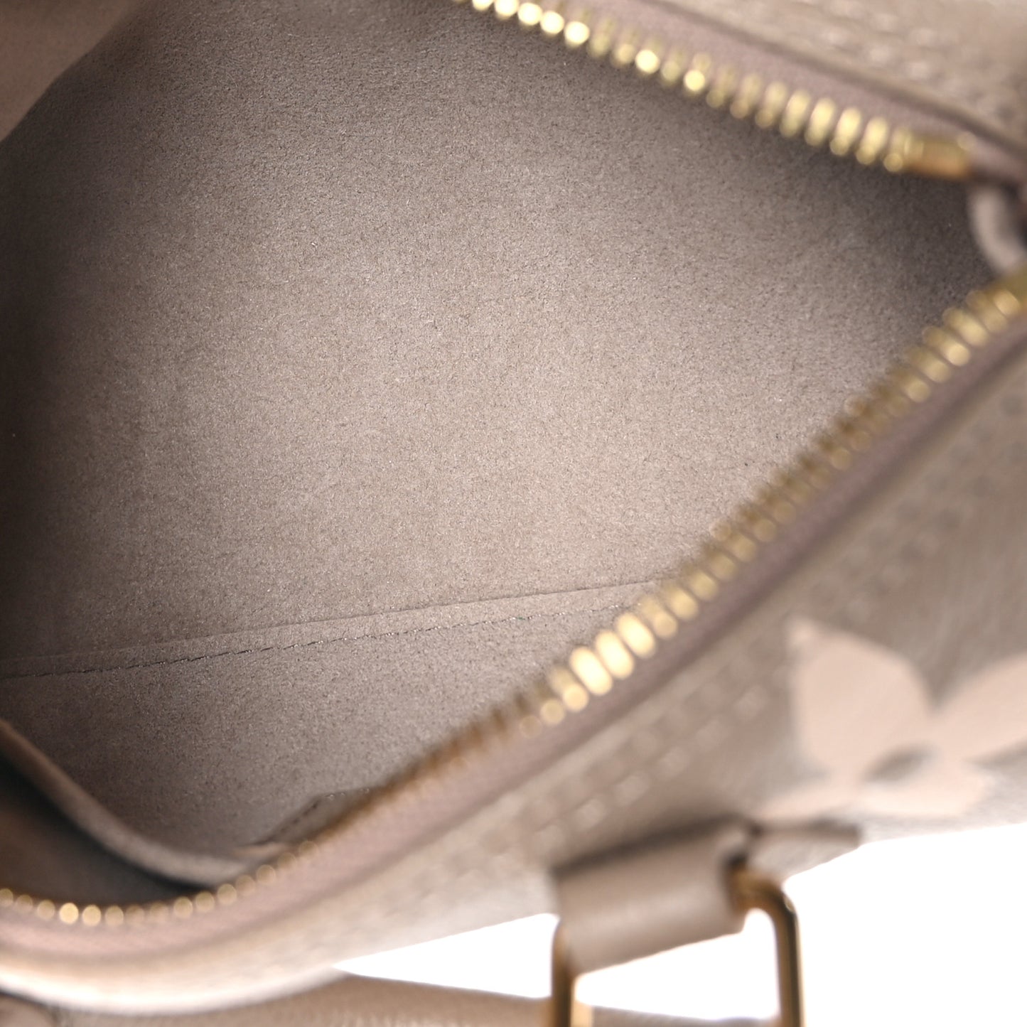 Empreinte Monogram Giant Papillon BB Tourterelle Cream