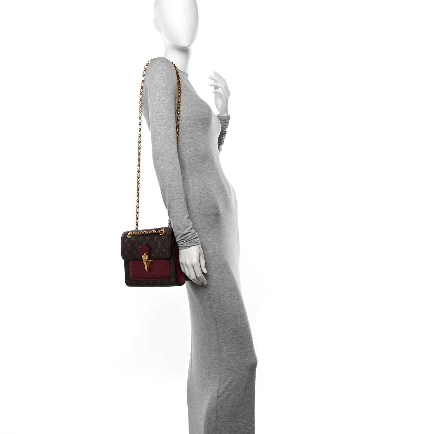 Louis Vuitton Monogram Victoire Raisin 2 of 12