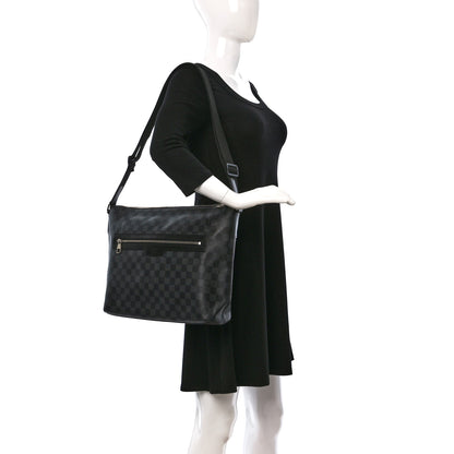 Louis Vuitton Damier Graphite Mick MM 2 of 10