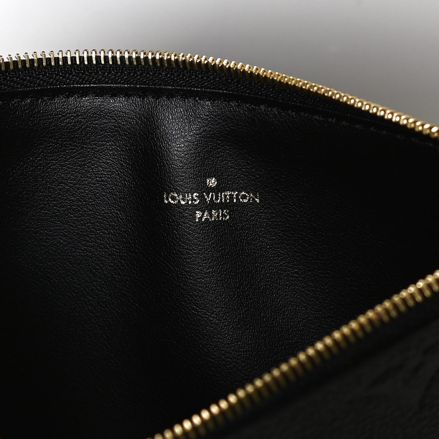 Empreinte Pochette Felicie Chain Wallet Black