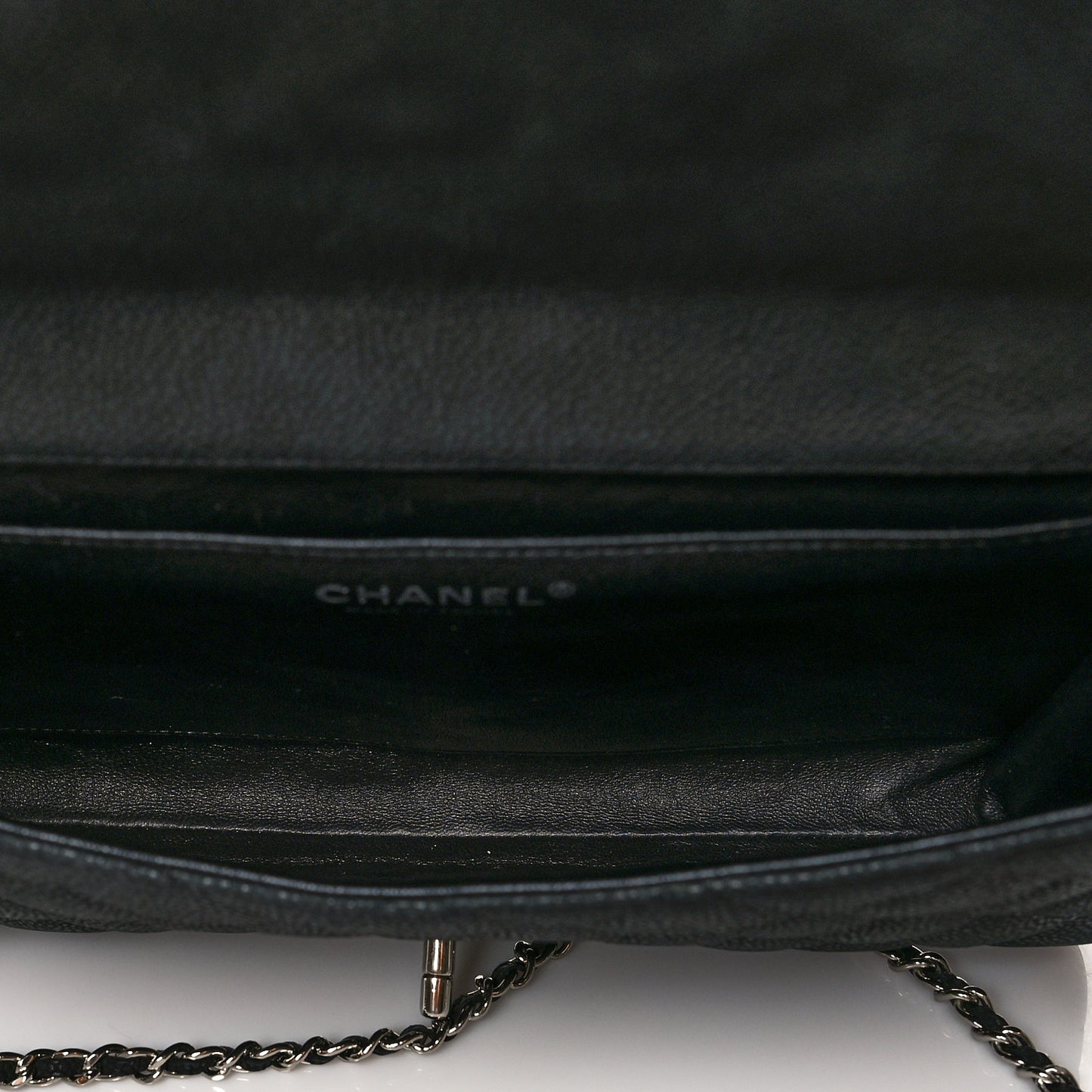 Iridescent Caviar Quilted Clutch With Chain Flap Black