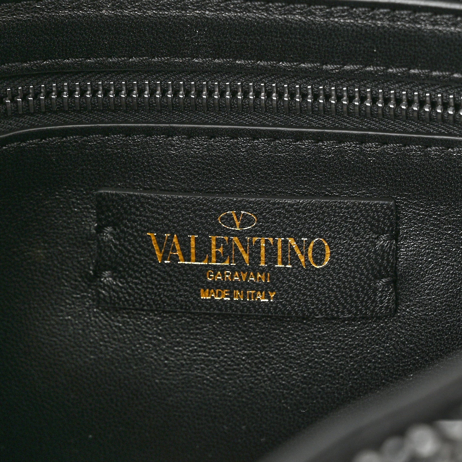 Valentino Garavani Crystal Suede Lacquer Monochrome Medium Roman Stud Shoulder Bag Black 5 of 9