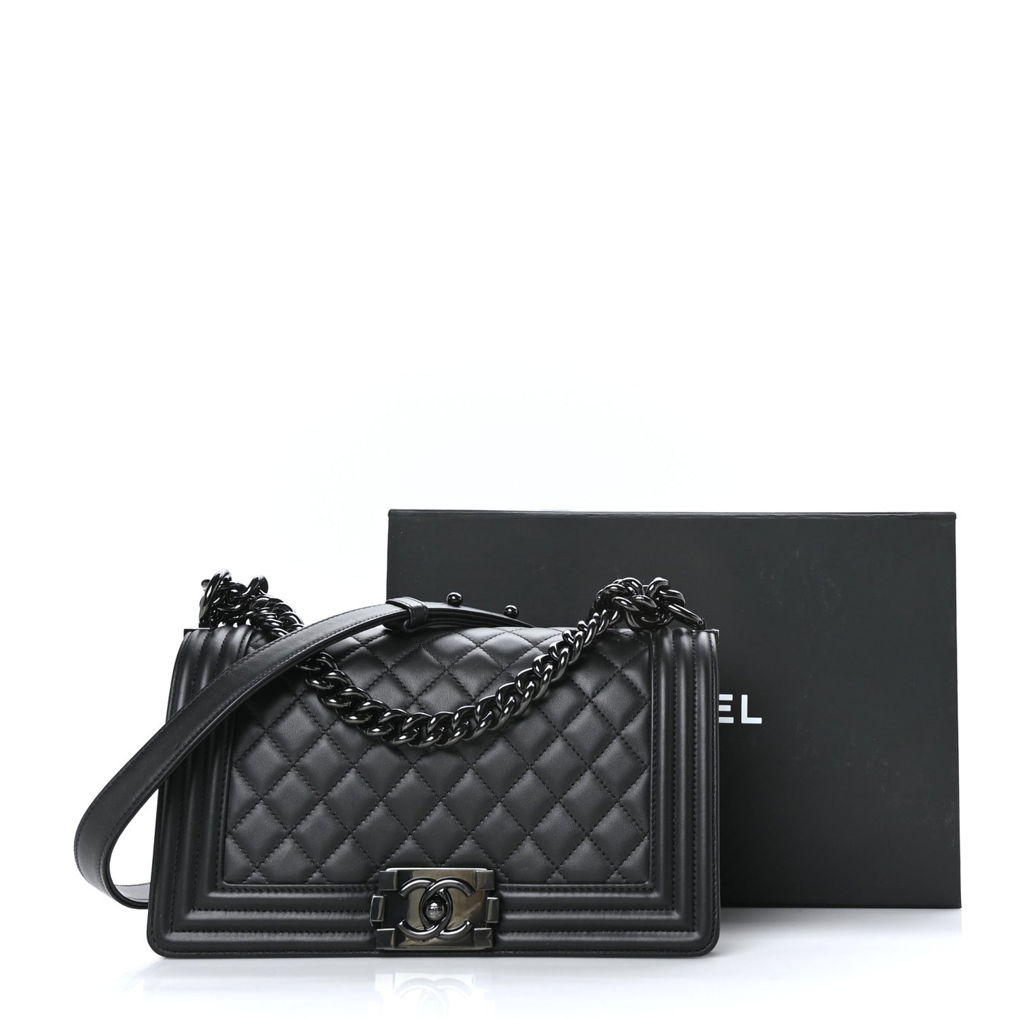 Calfskin Quilted Medium Boy Flap So Black