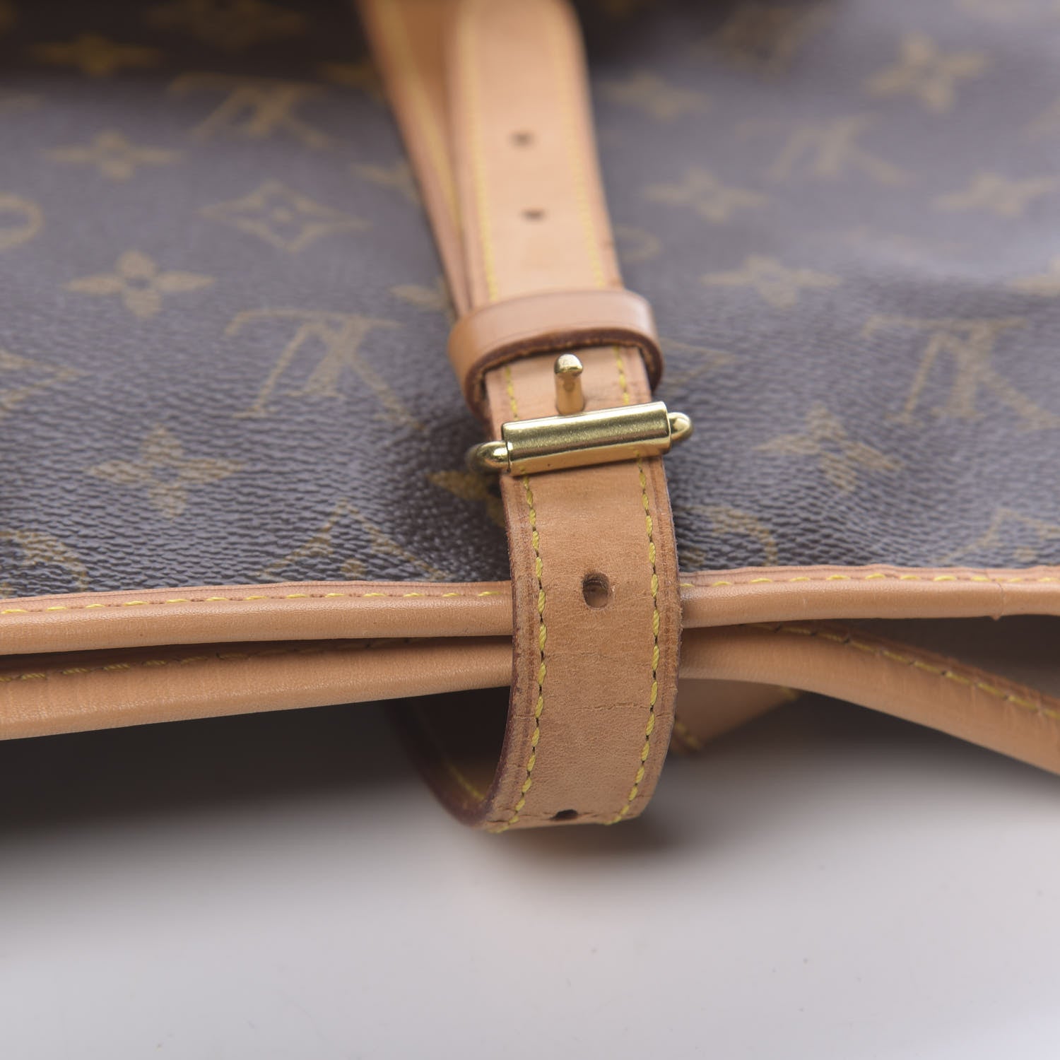 Louis Vuitton Monogram Bucket 27 8 of 14