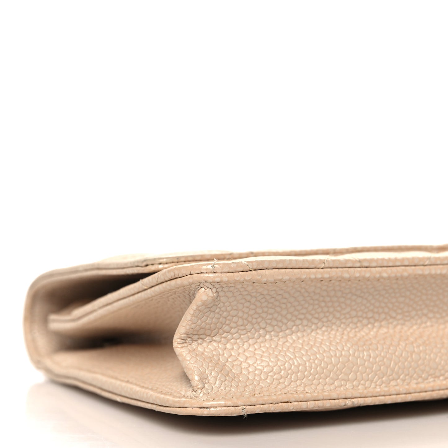 Pearly Caviar Quilted Wallet On Chain WOC Beige