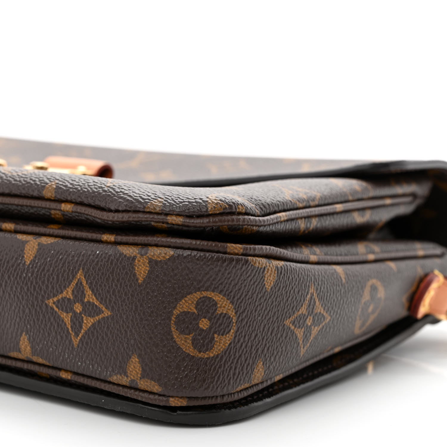 Louis Vuitton Monogram Pochette Metis 10 of 10