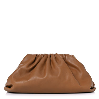 Bottega Veneta Smooth Butter Calf The Pouch Oversized Clutch Cammello 1 of 8