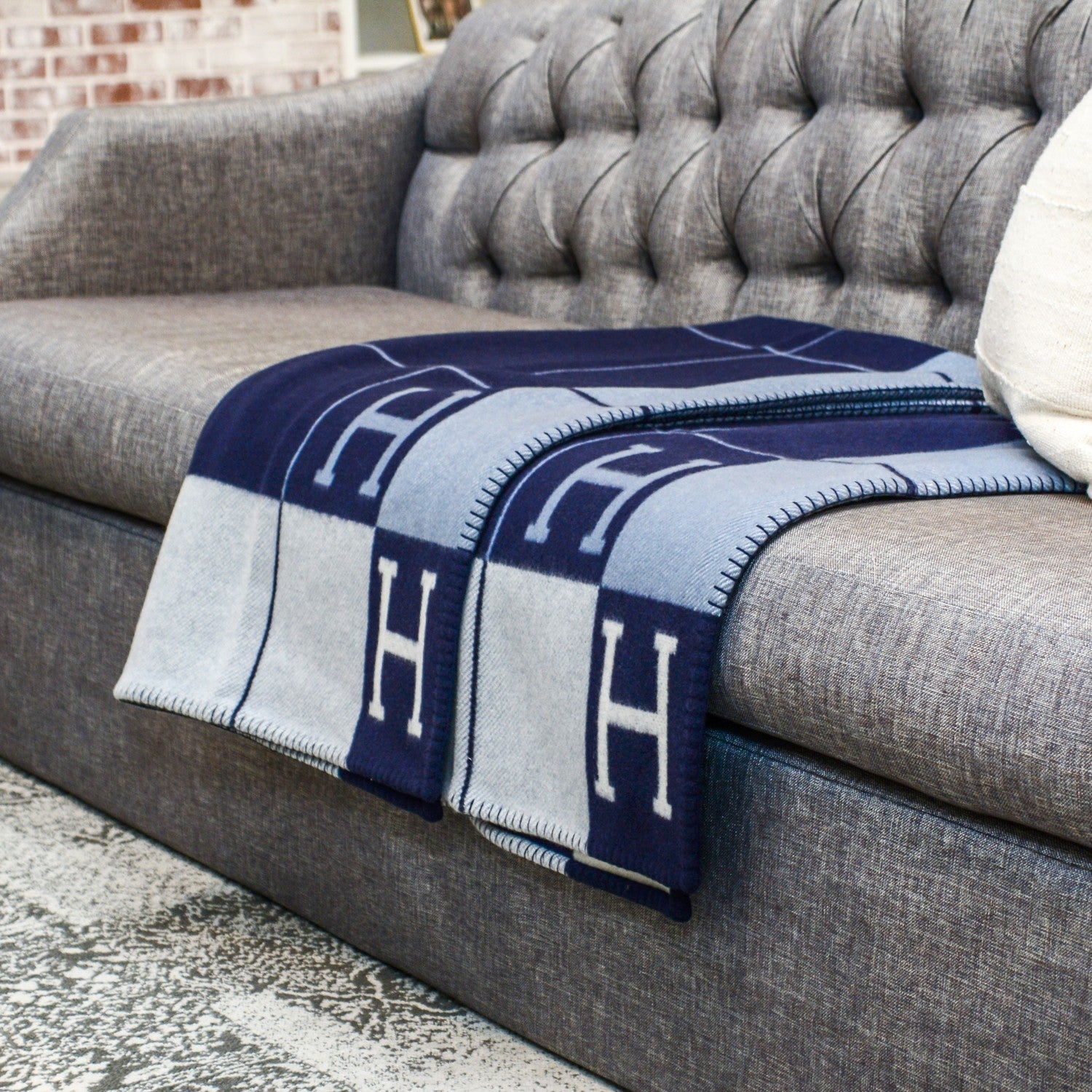 Hermes Wool Cashmere Avalon III Blanket Caban Ecru 4 of 4