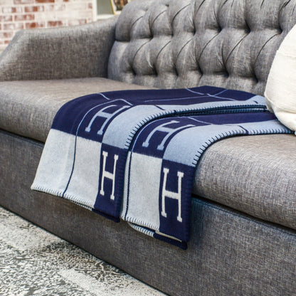 Hermes Wool Cashmere Avalon III Blanket Caban Ecru 4 of 4