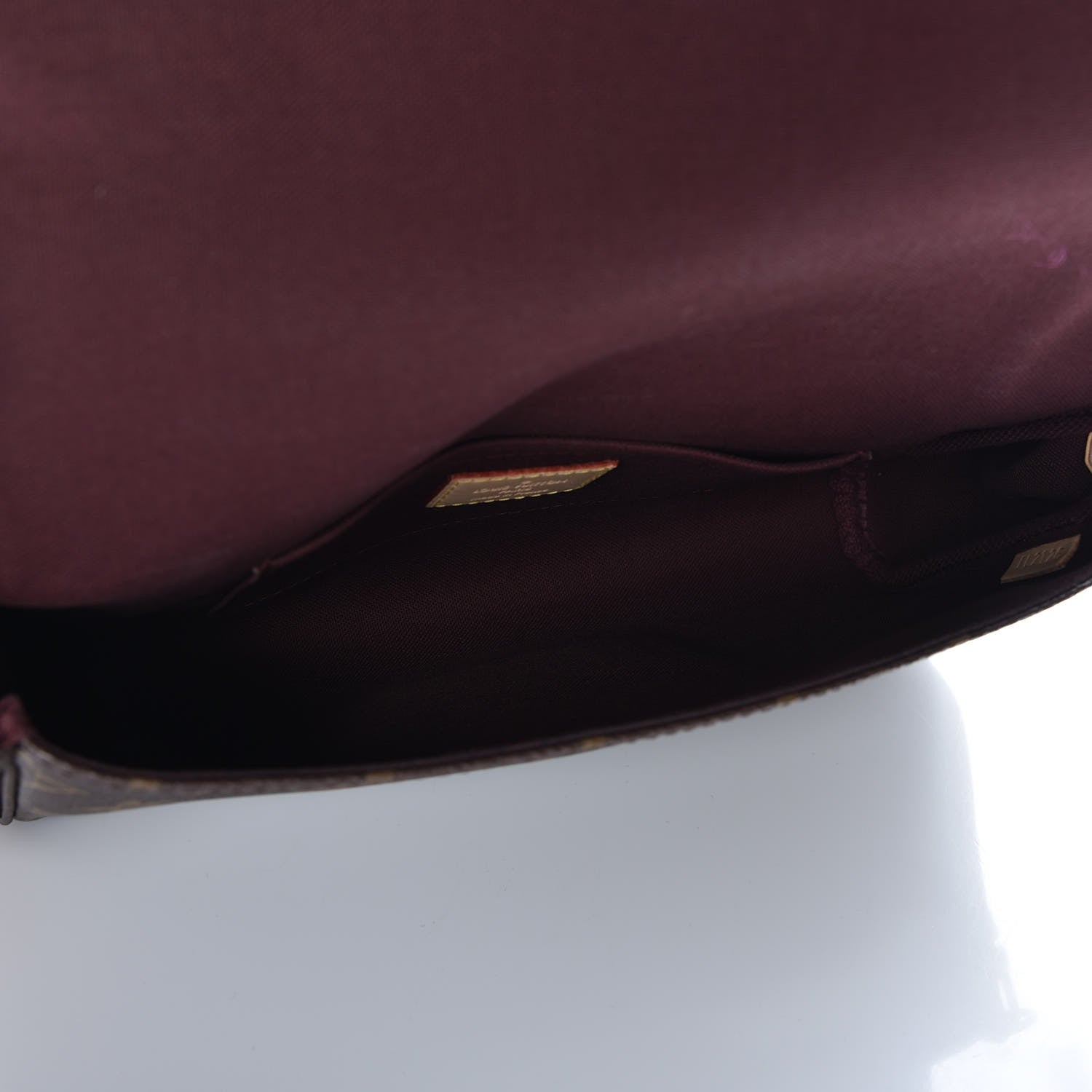 Louis Vuitton Monogram Favorite MM 5 of 8