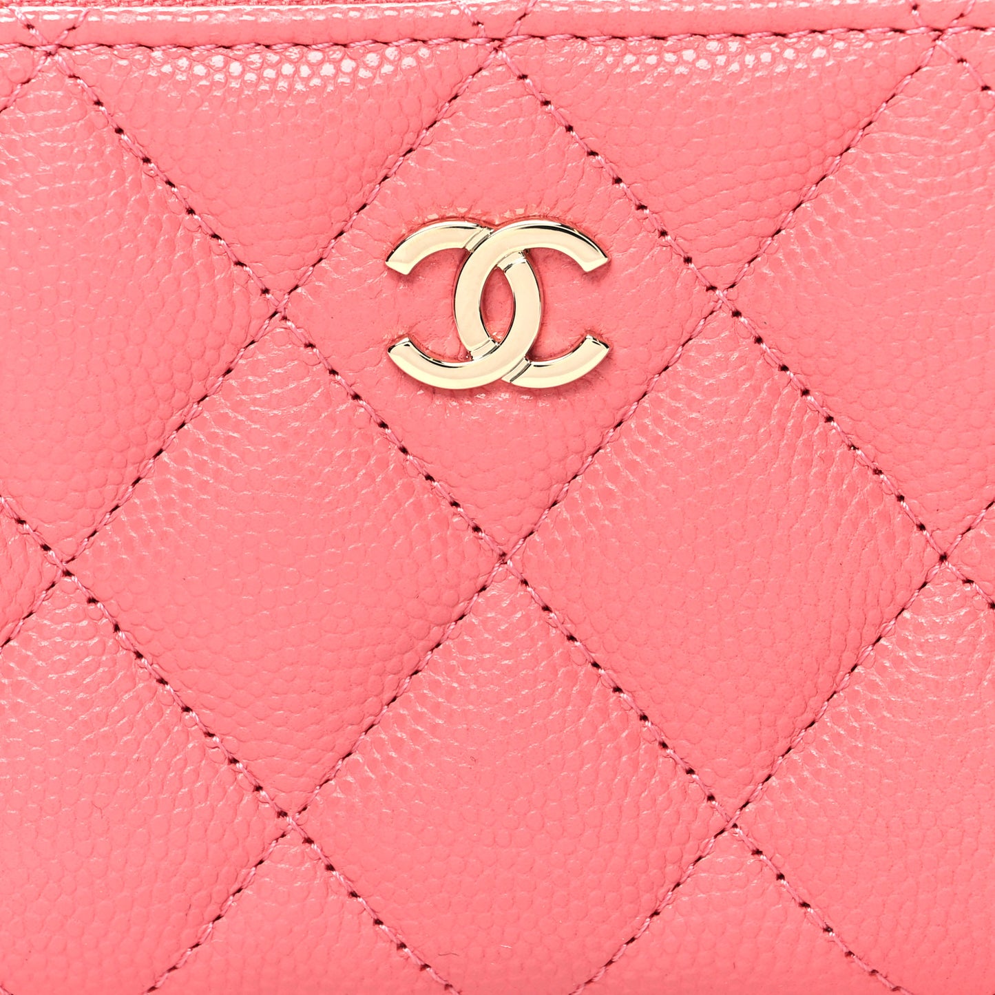 Caviar Quilted Zip Coin Purse Pink