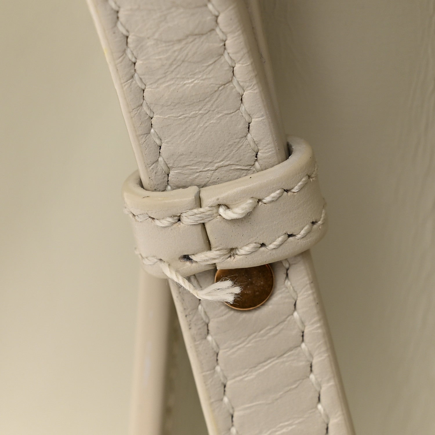 Saint Laurent Smooth Calfskin Medium Classic Monogram Cassandra Top Handle Crema Soft Rouge Legion 13 of 15