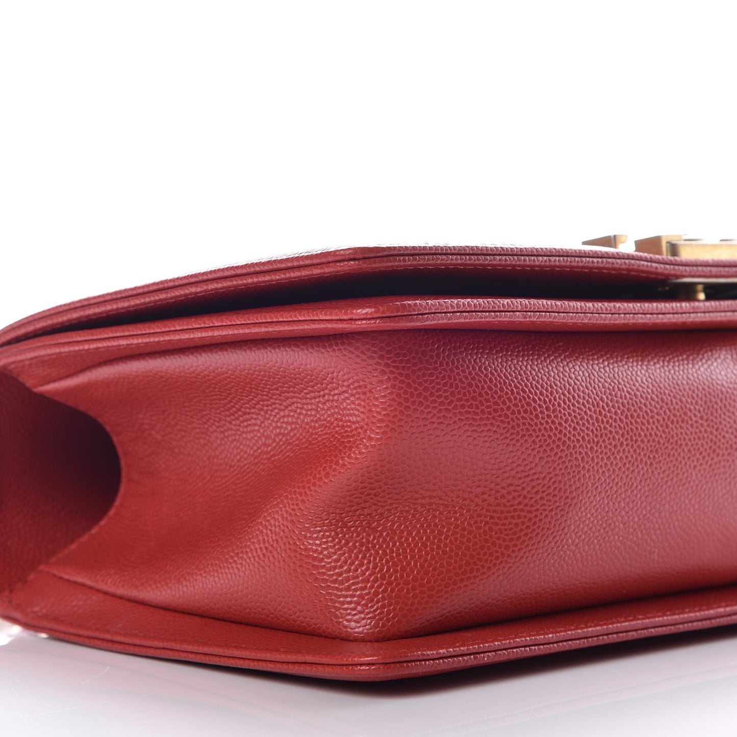 Caviar Chevron Quilted Medium Boy Flap Red