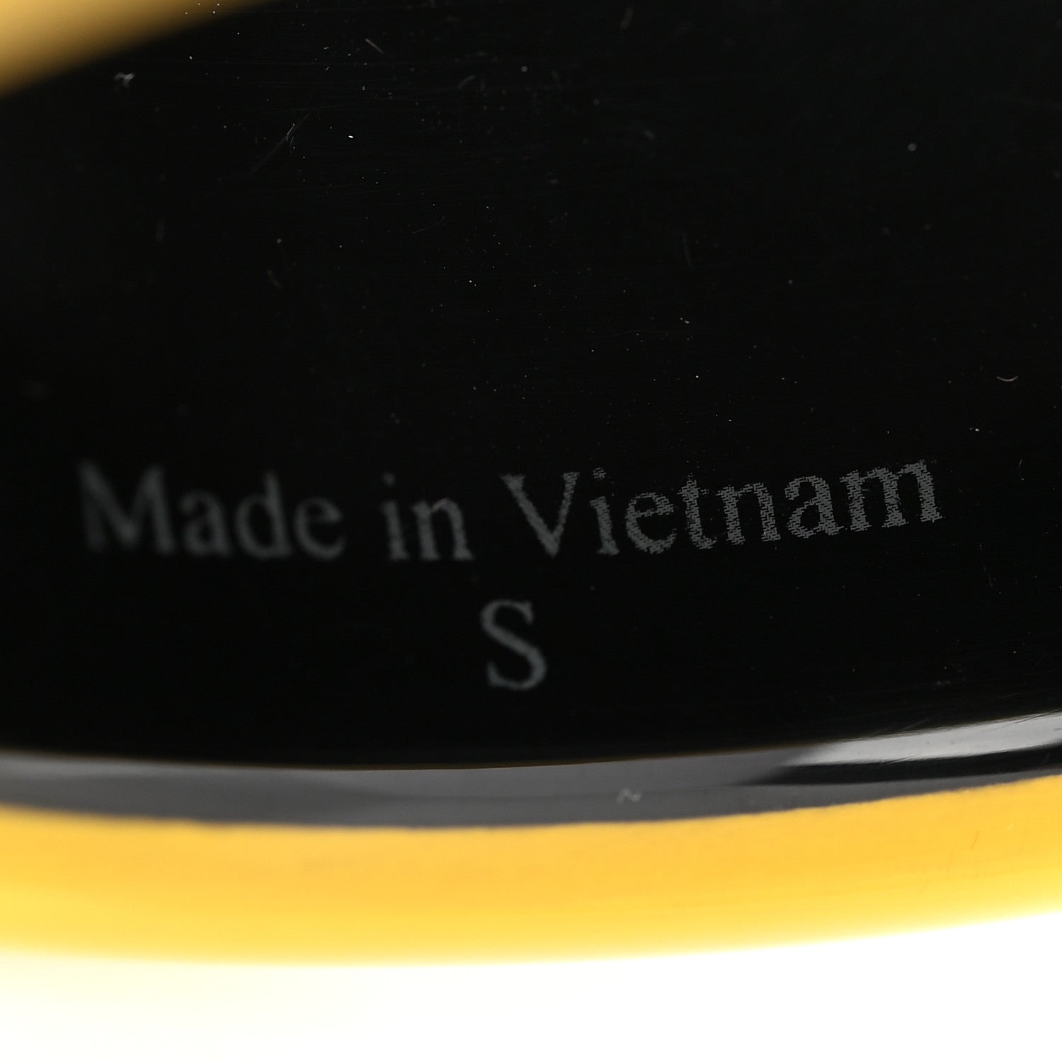 Hermes Lacquered Wood Assam Bracelet S Jaune Soleil 5 of 6