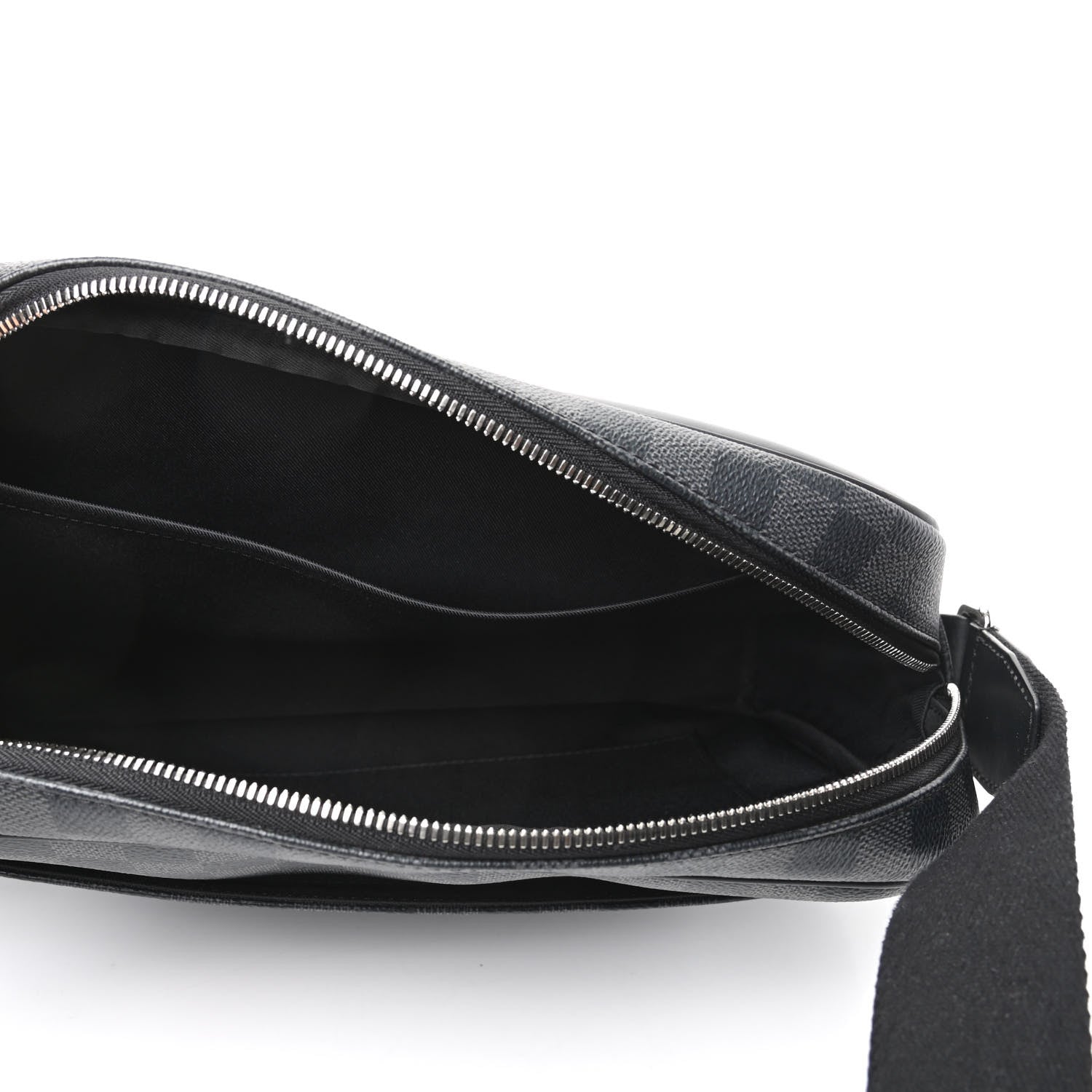 Louis Vuitton Damier Graphite Dayton Reporter MM 5 of 9