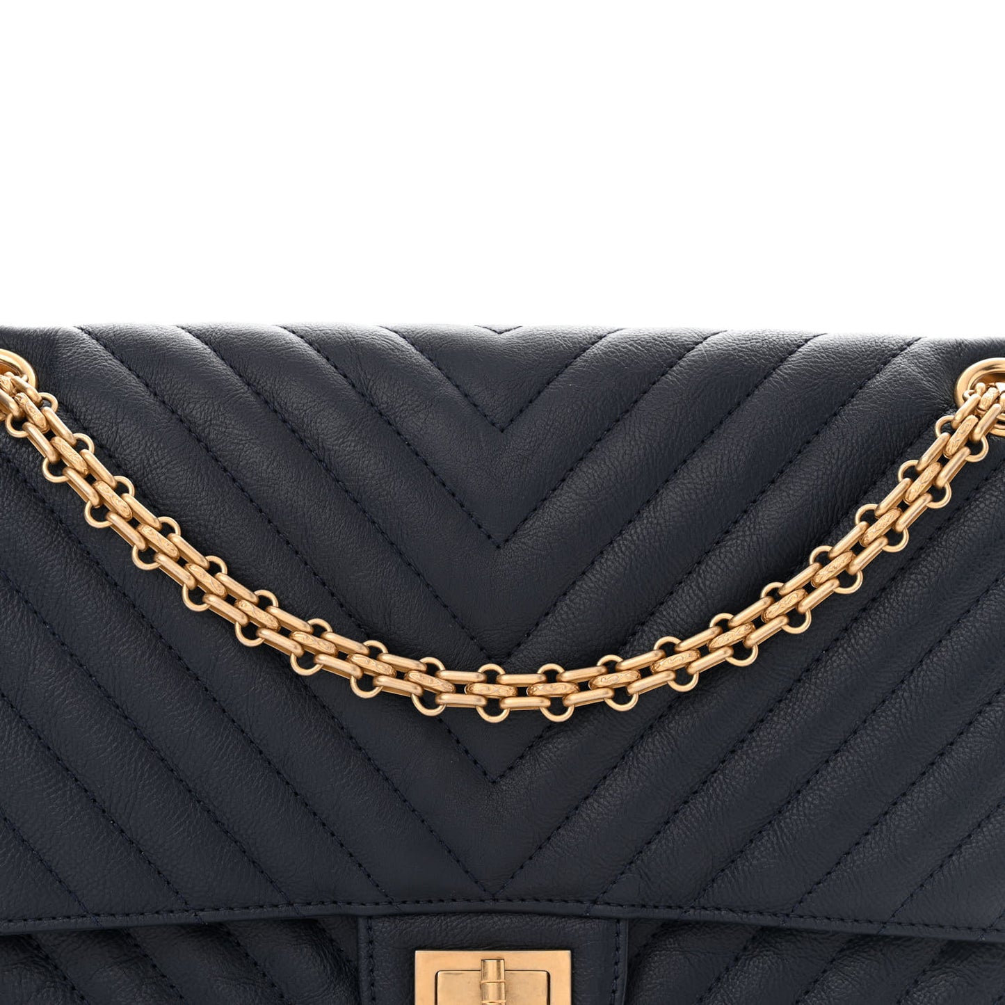 Crumpled Calfskin Chevron Quilted 2.55 Reissue 226 Navy Blue