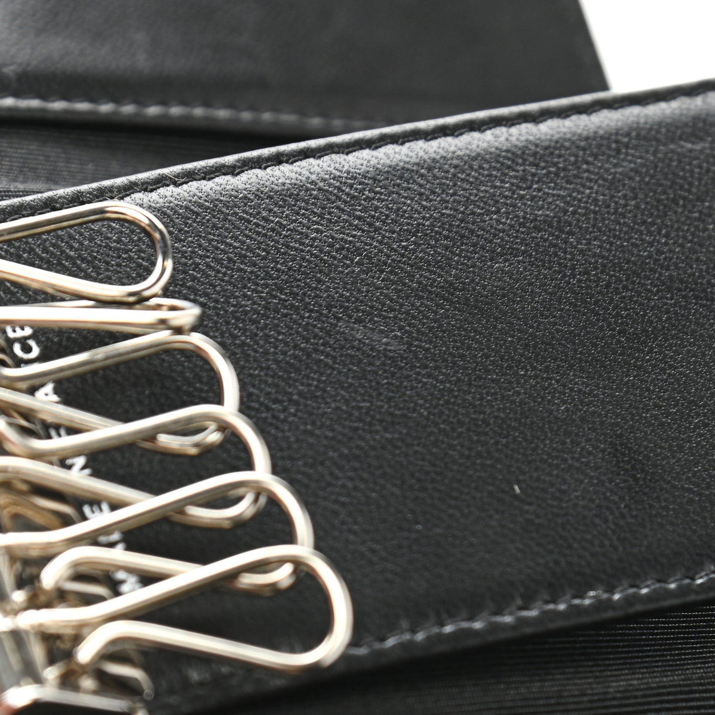 Lambskin Quilted 6 Key Holder Black