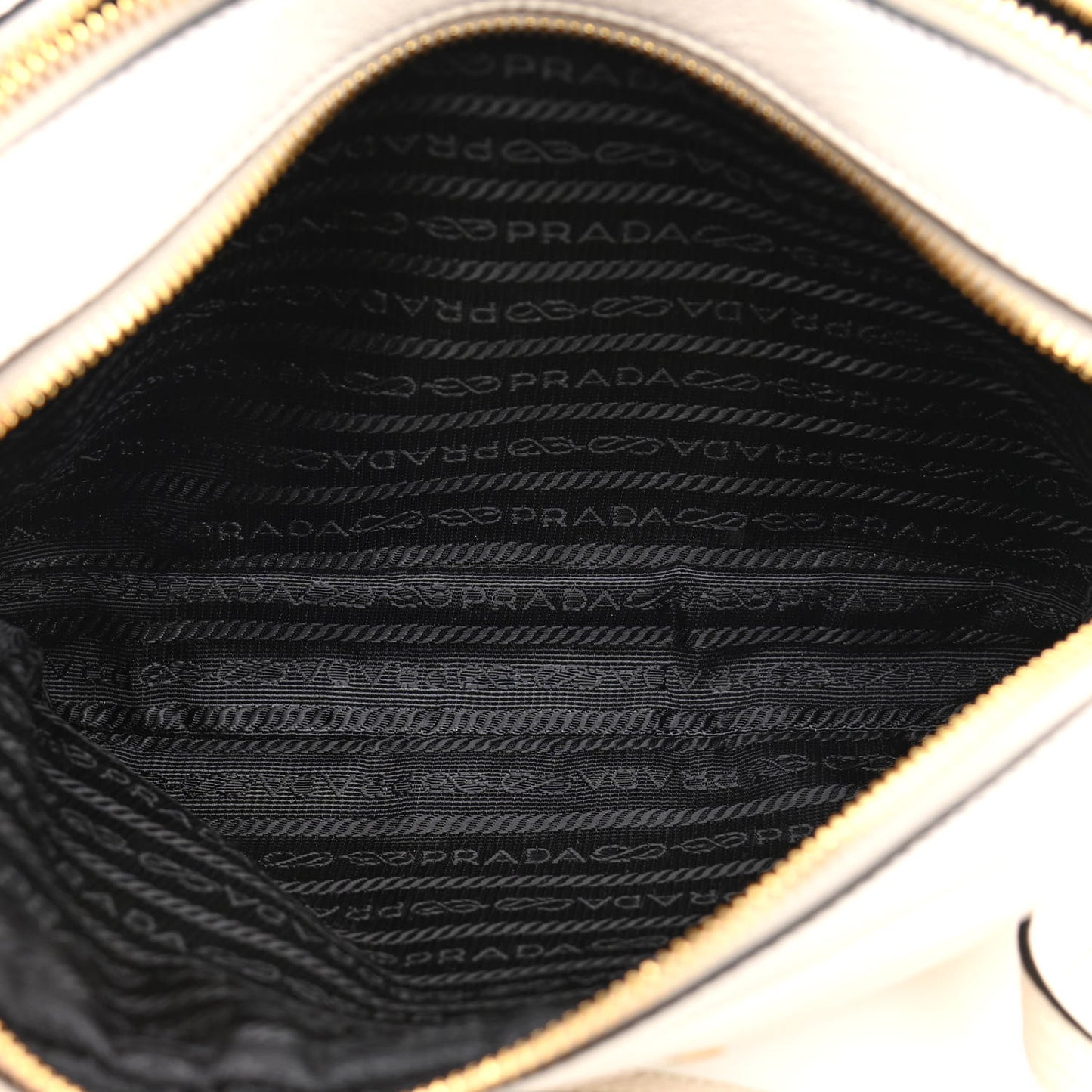 Vitello Daino Medium Double Zip Shoulder Bag White