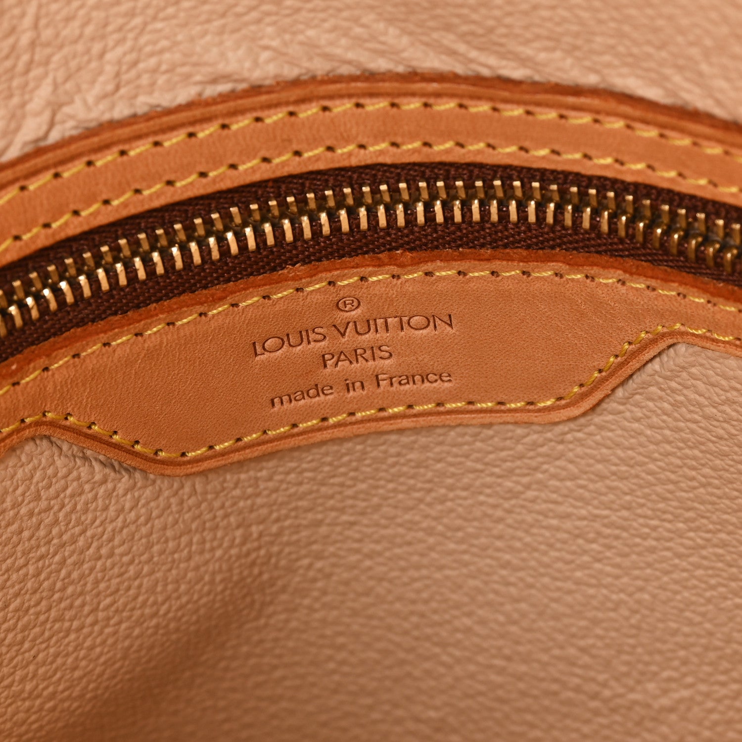 Louis Vuitton Monogram Petit Bucket 23 5 of 9