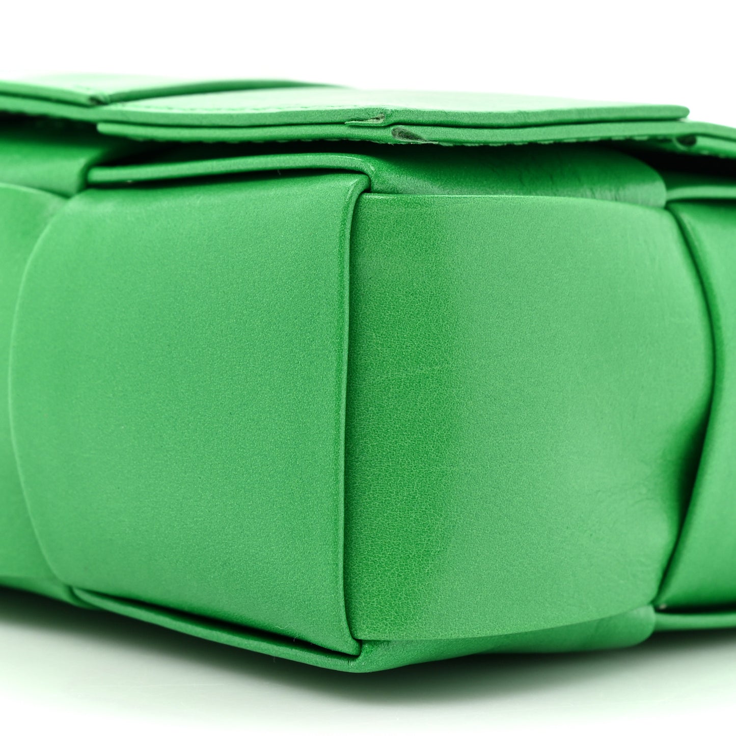Paper Calfskin Maxi Intreccio Extra Mini Cassette Crossbody Bag Parakeet