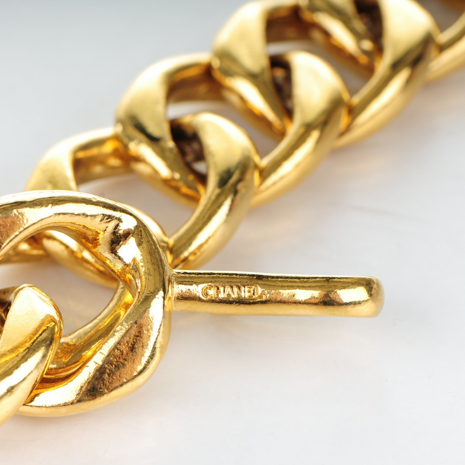 Chanel CC Chain Belt Gold 6 of 6