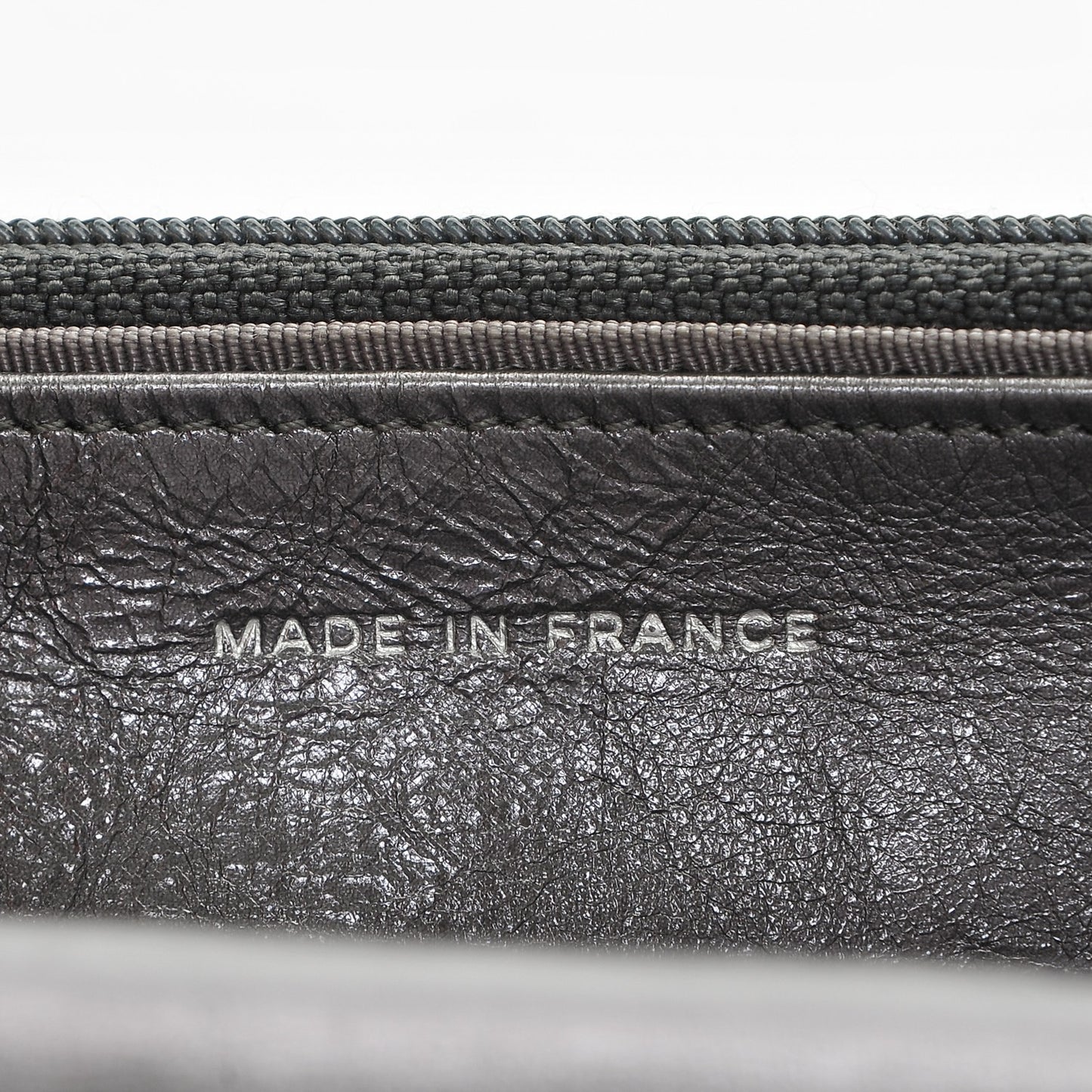 Metallic Aged Calfskin Reissue Wallet On Chain WOC Dark Silver