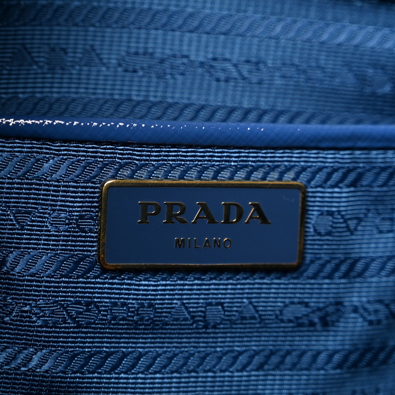 Prada Saffiano Vernice Medium Galleria Double Zip Tote Azzurro 6 of 14
