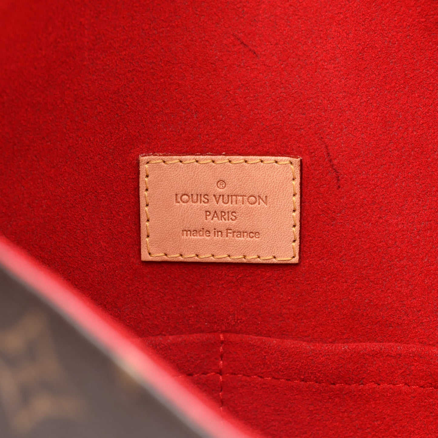 Monogram Gaia Cherry