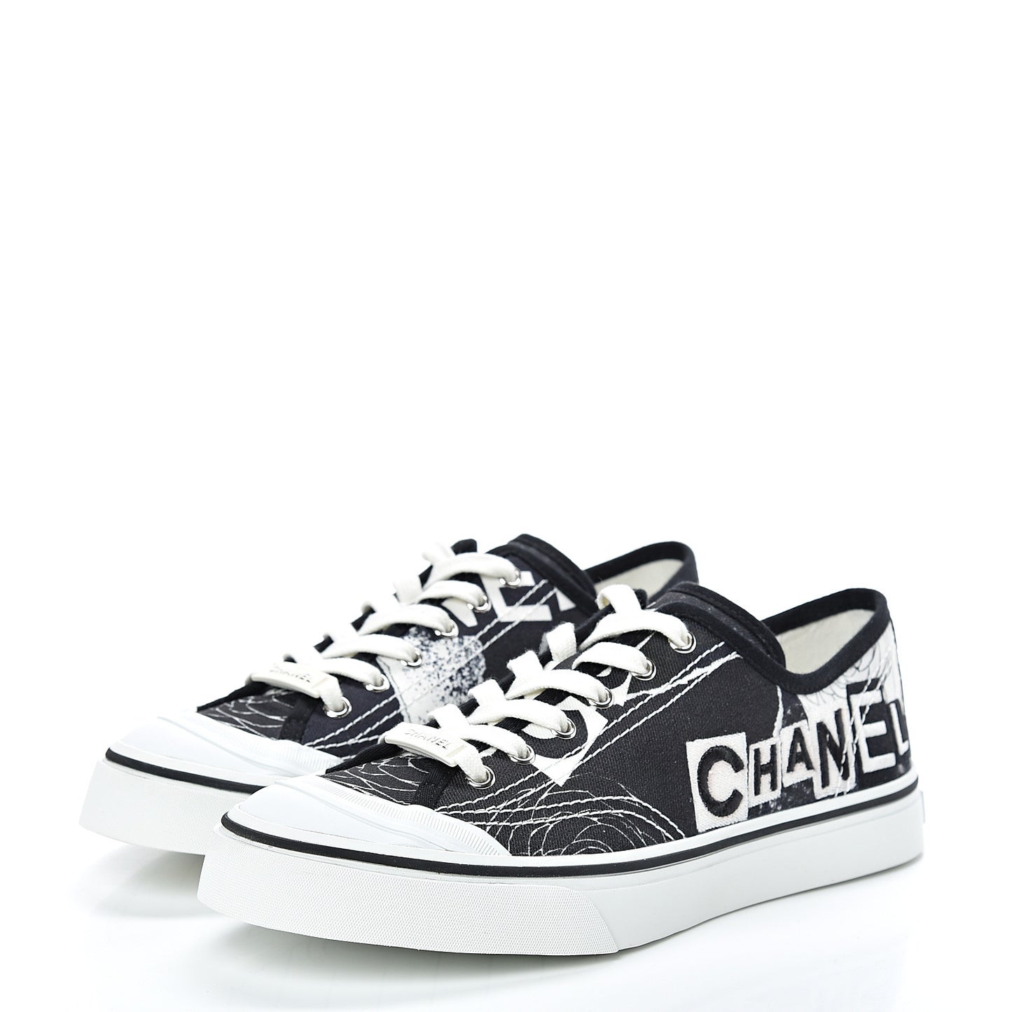 Printed Fabric Low Top Logo Sneakers 39 White Black