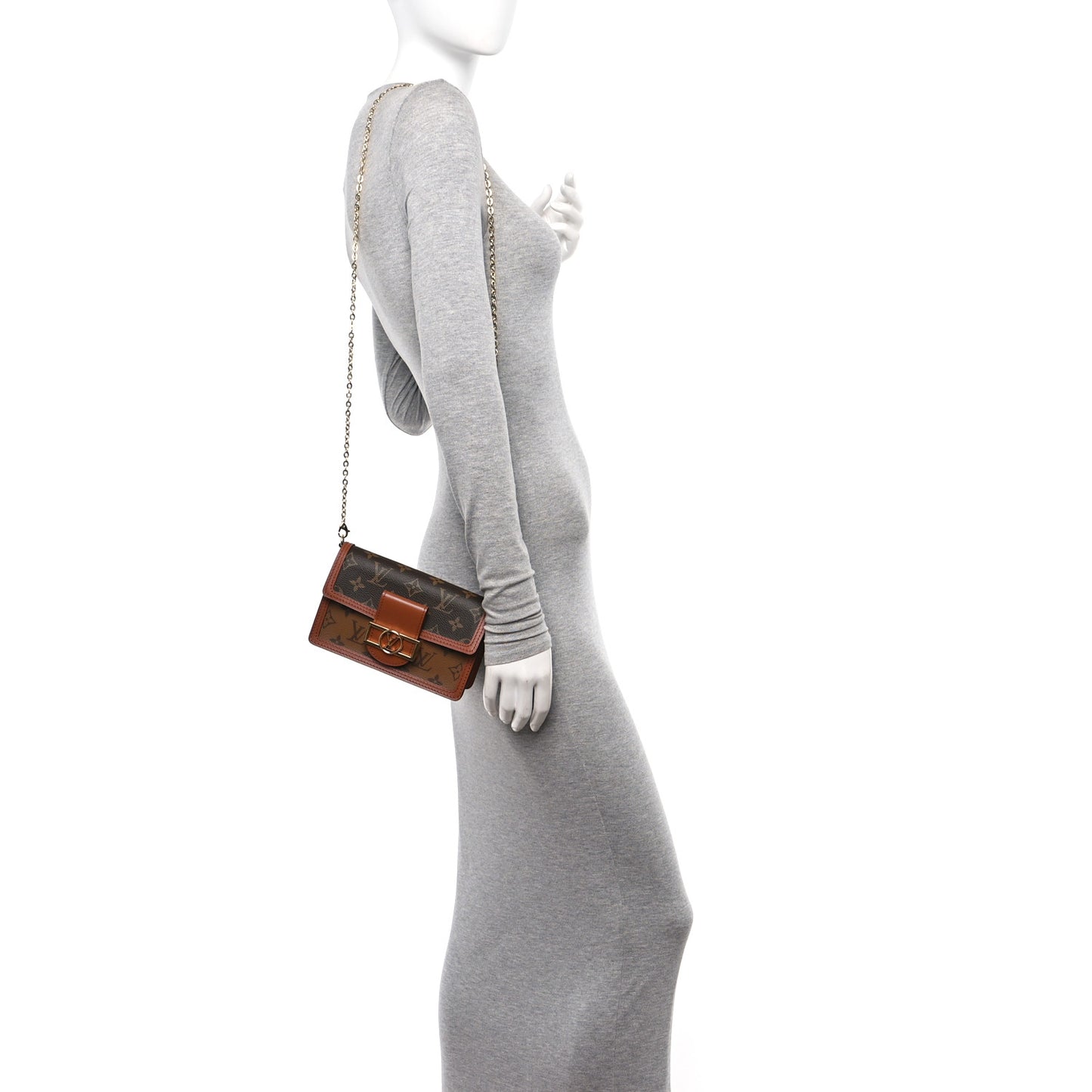 Reverse Monogram Dauphine Chain Wallet