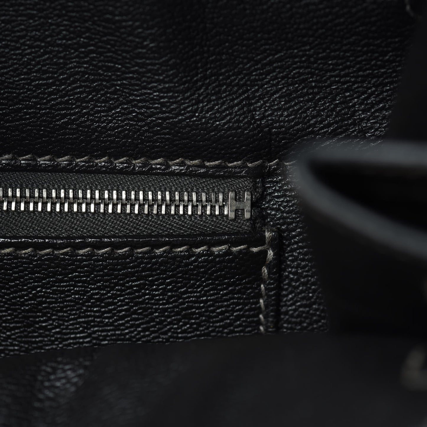 Shiny Porosus Crocodile Birkin 40 Graphite