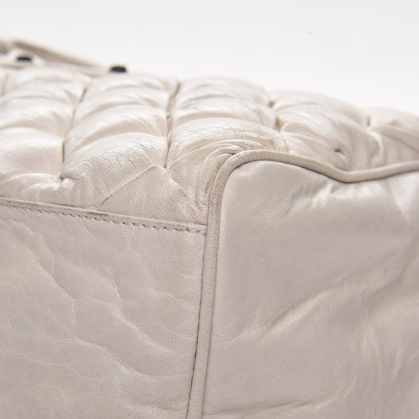 Chevre Quilted Matelasse MM White