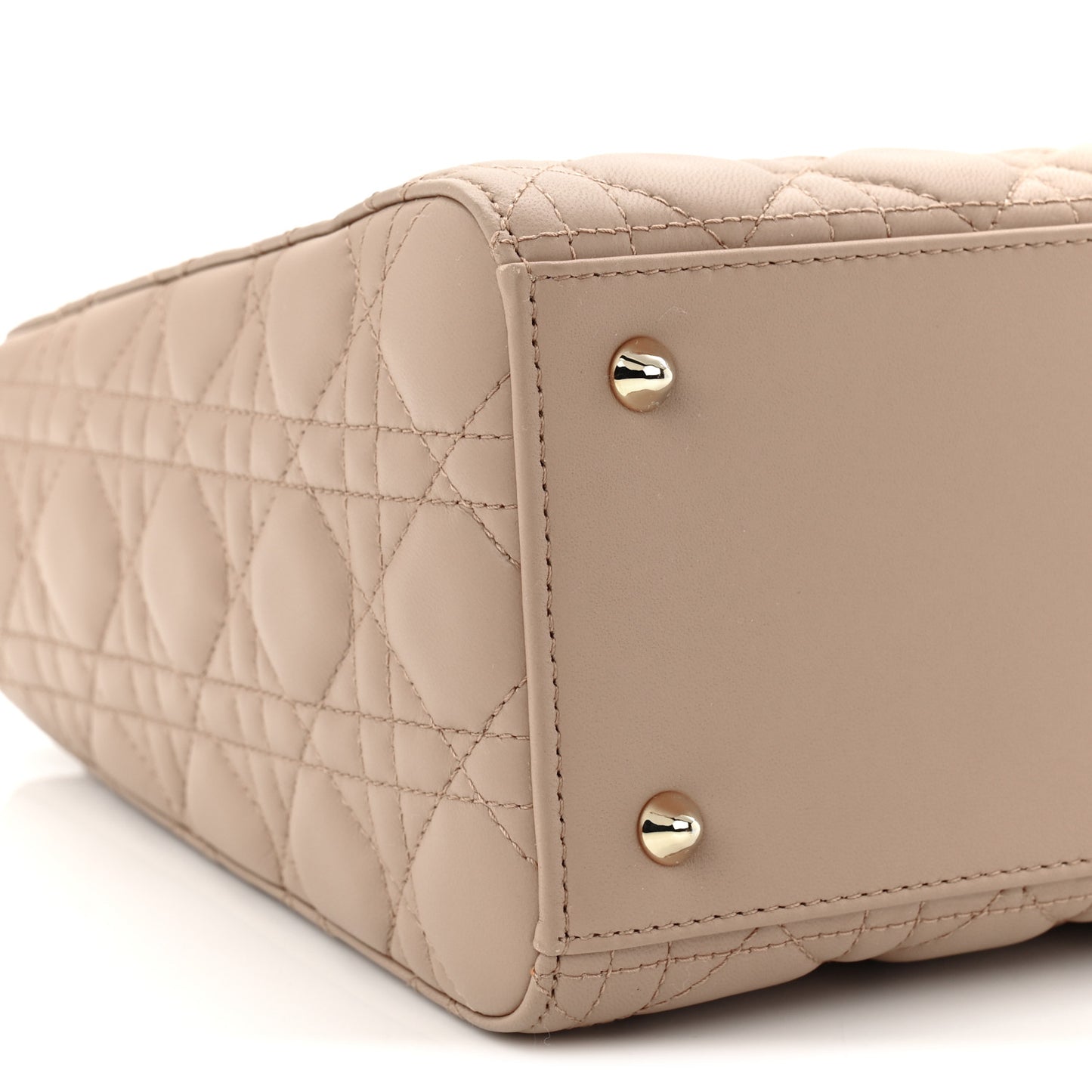 Lambskin Cannage Medium Lady Dior Fard