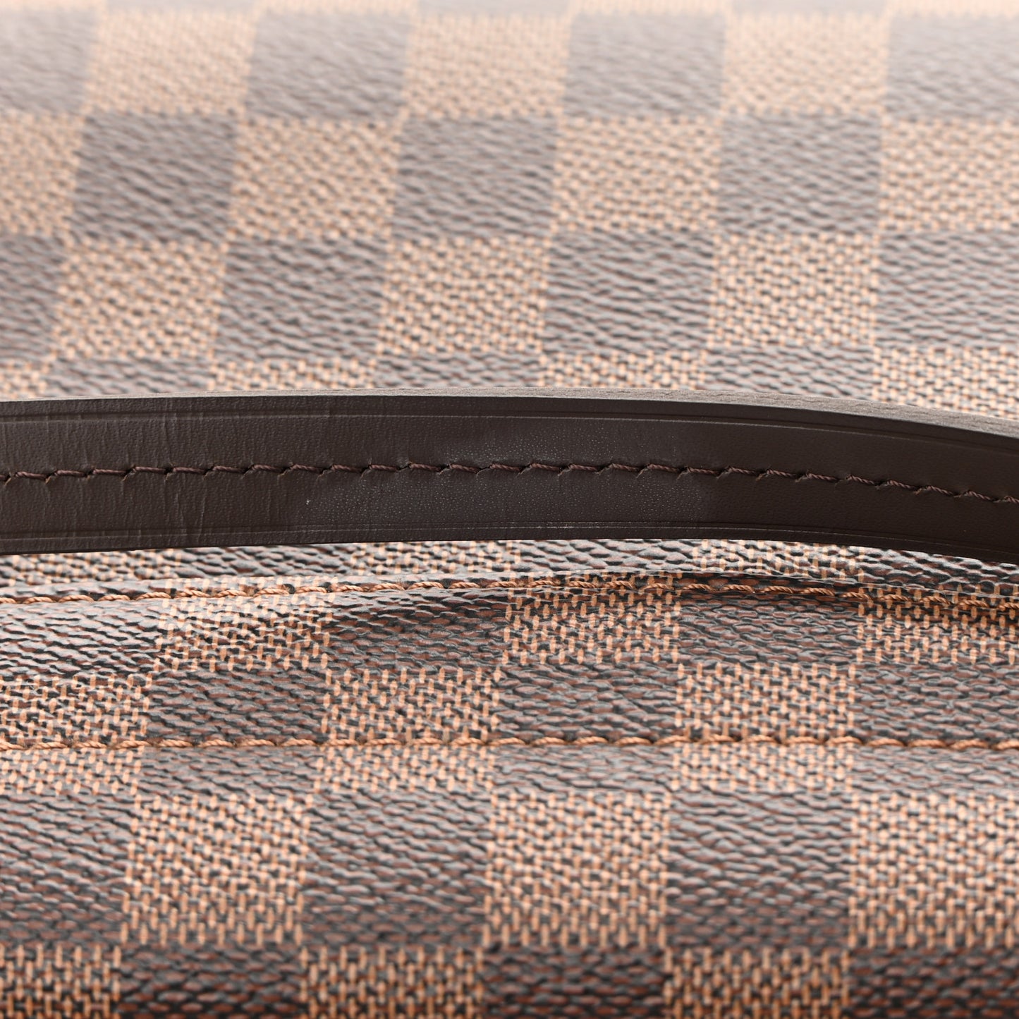 Damier Ebene Croisette