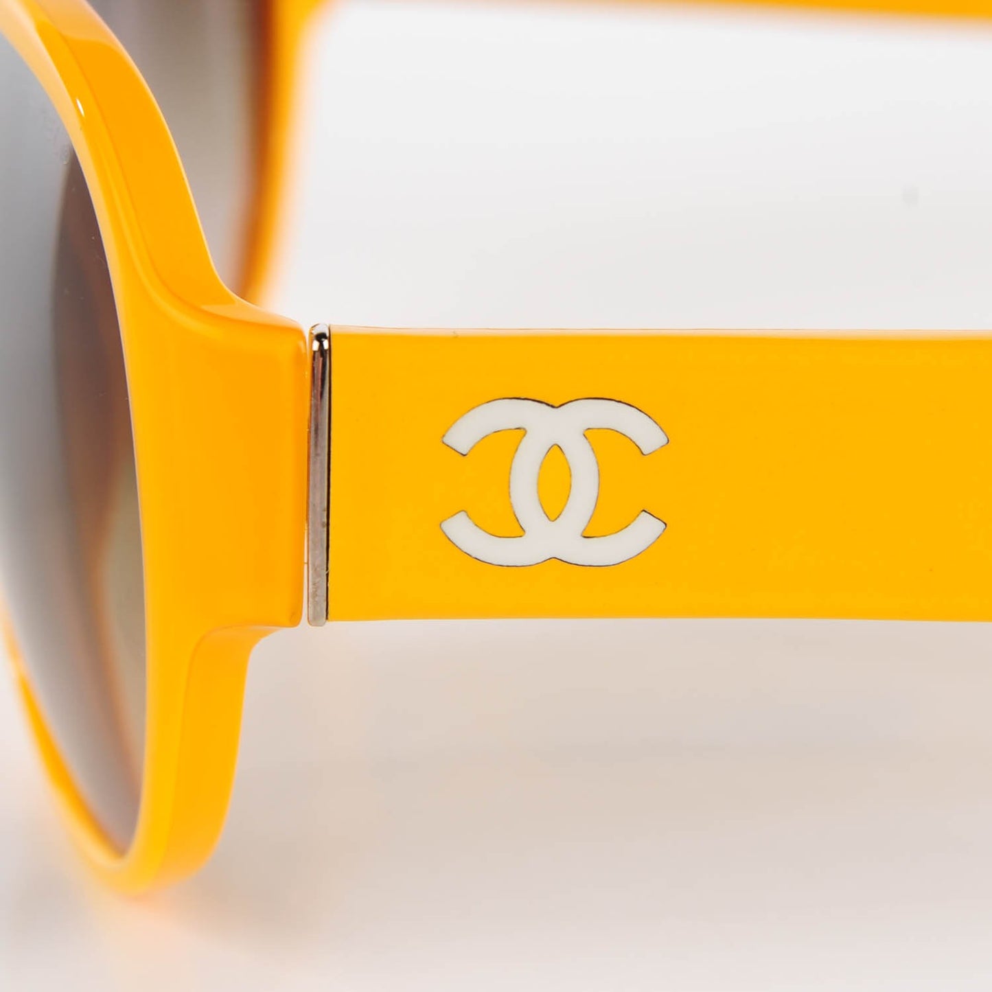 Patent CC Sunglasses Yellow 5229Q