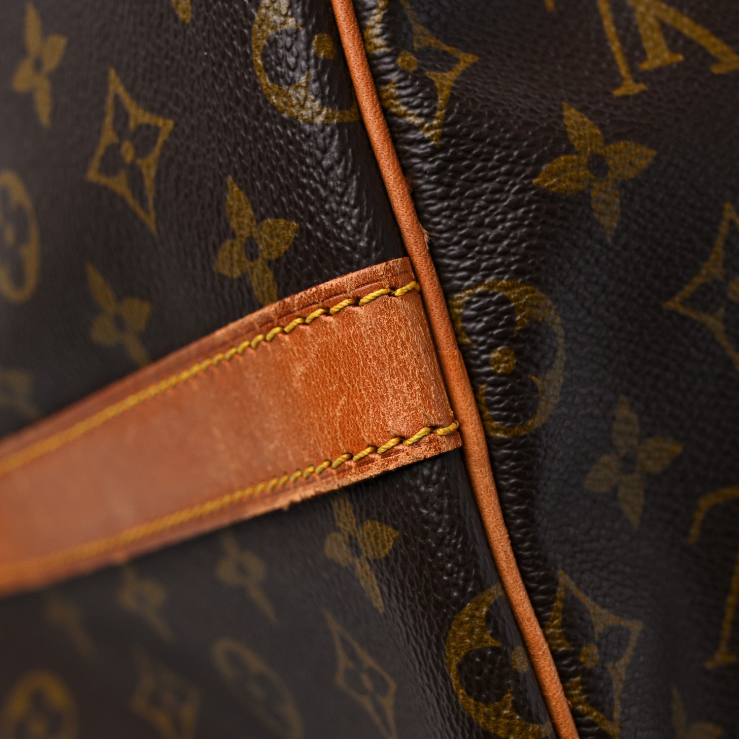 Louis Vuitton Monogram Keepall Bandouliere 55 13 of 20