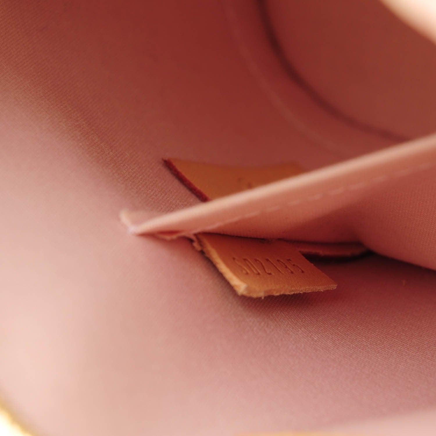 Louis Vuitton Vernis Alma BB Rose Ballerine 7 of 7