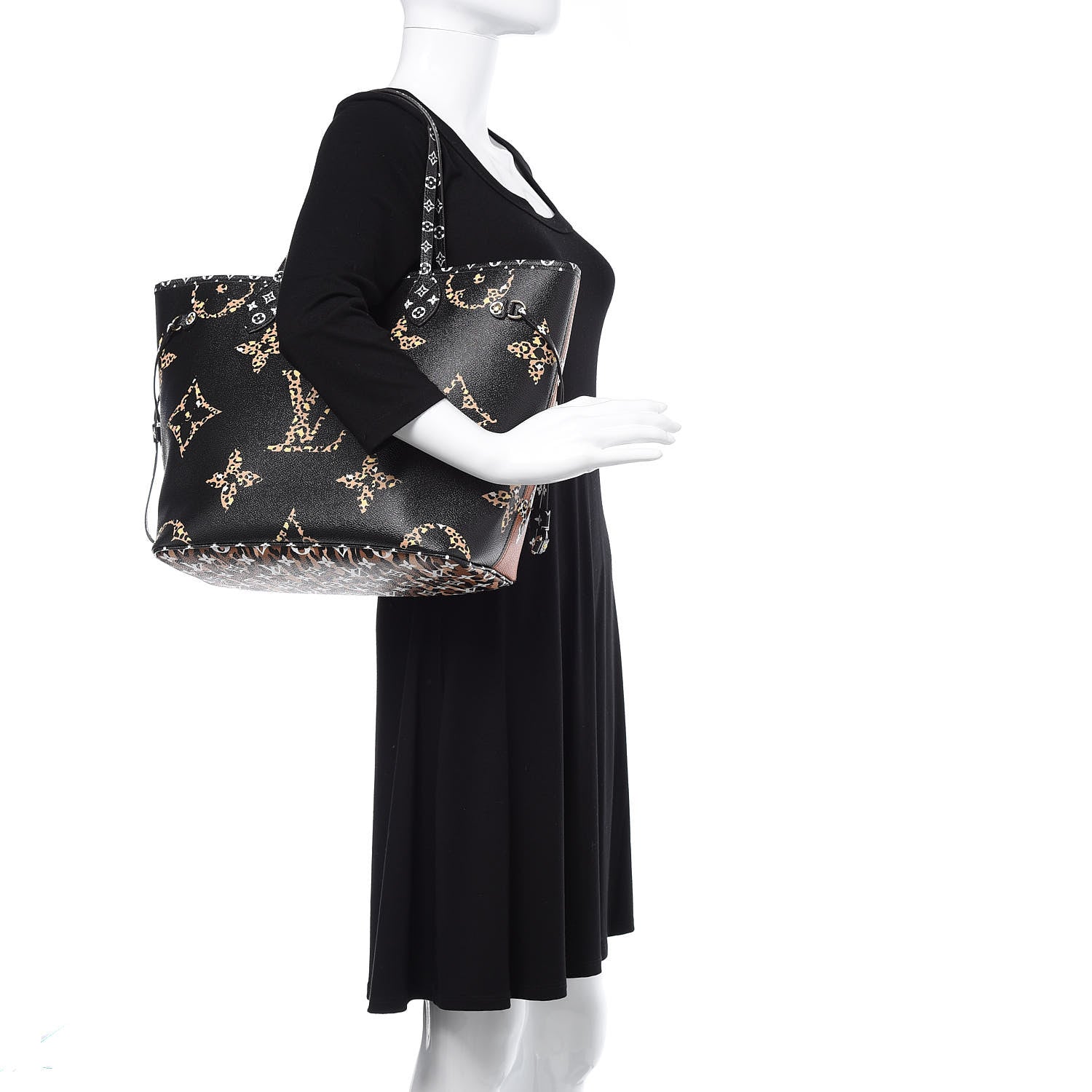 Louis Vuitton Monogram Giant Jungle Neverfull MM Black 2 of 12