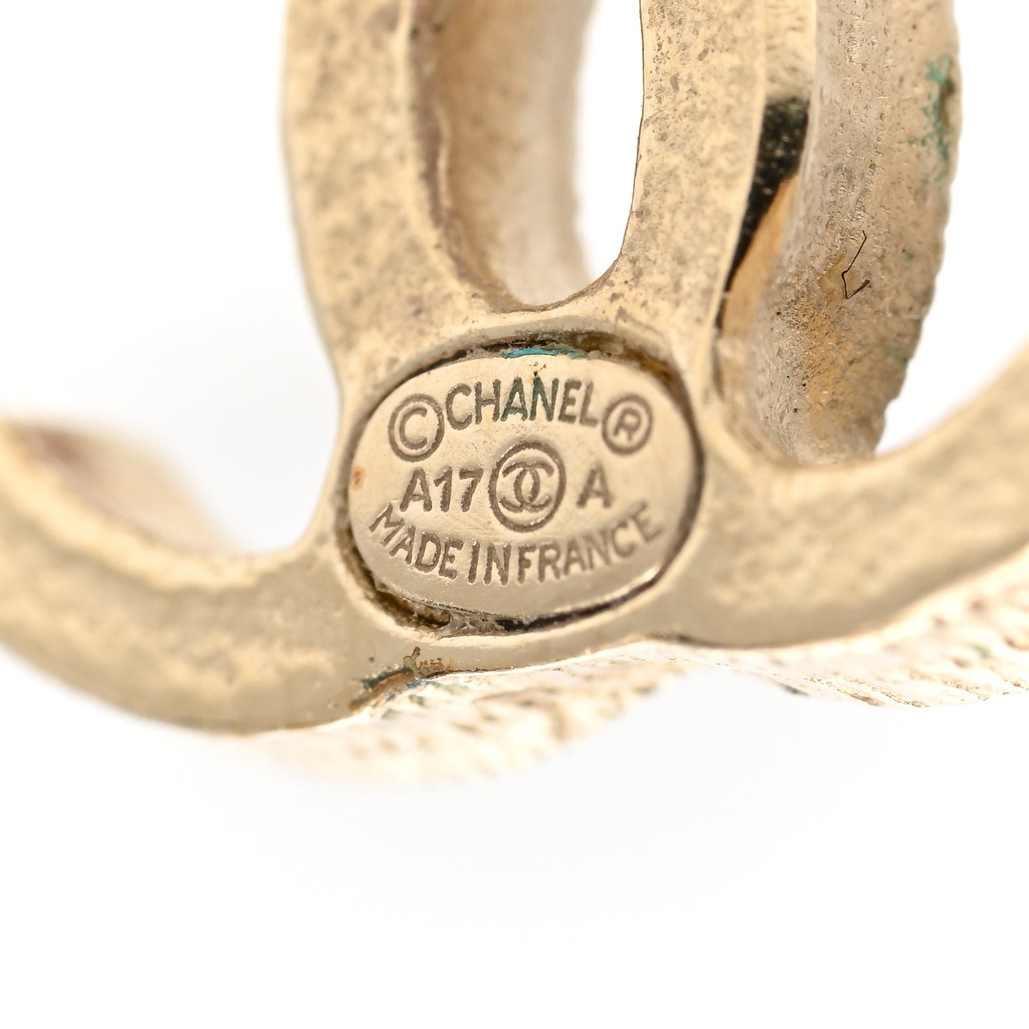 Metal Pearl CC Earrings Gold