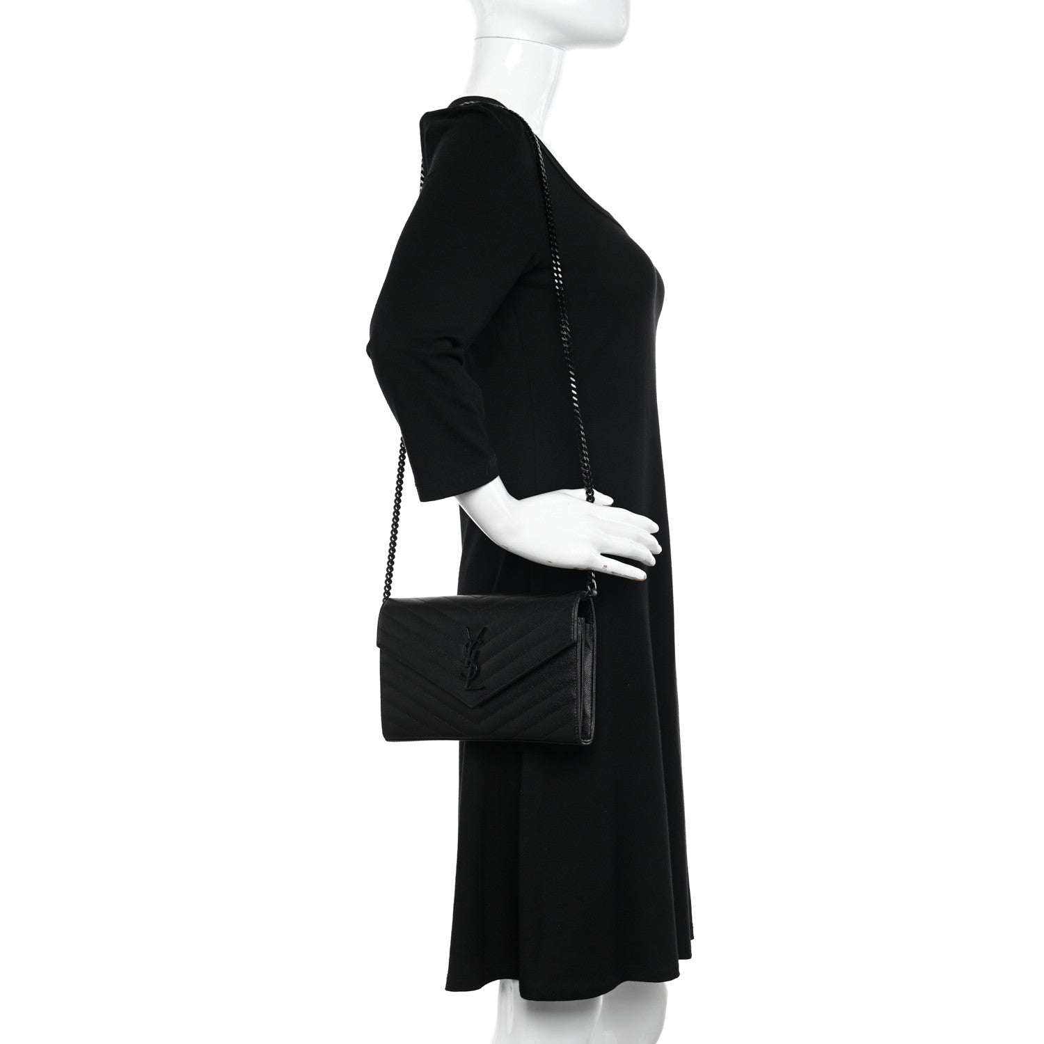 Saint Laurent Grain De Poudre Matelasse Chevron Monogram Monochrome Chain Wallet Black 2 of 11