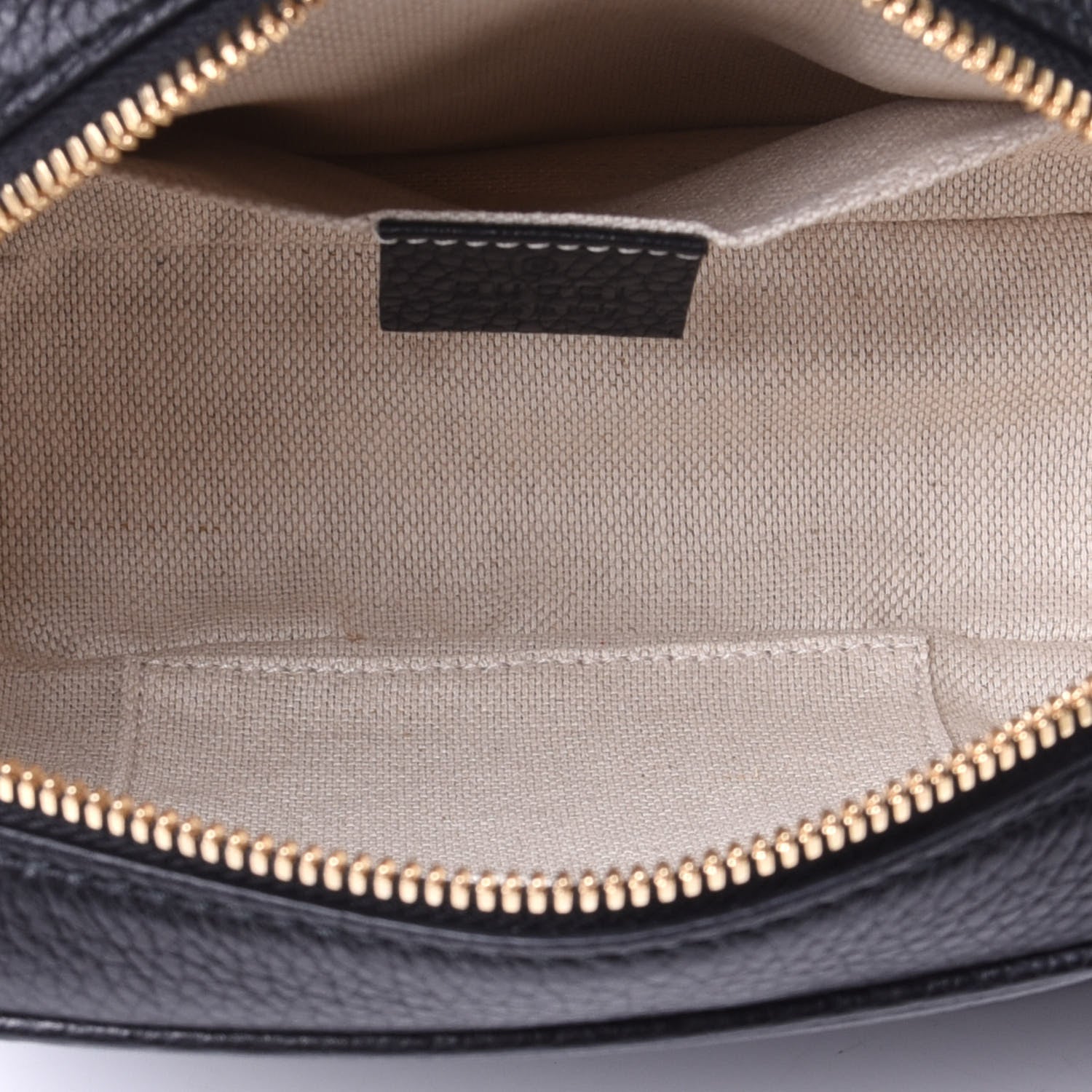 Gucci Pebbled Calfskin Small Soho Disco Bag Black 3 of 4
