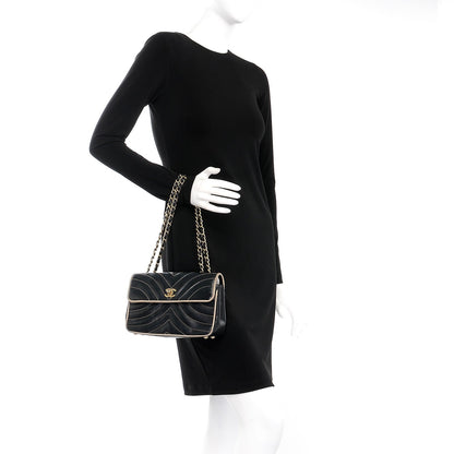 Chanel Lambskin Small Chevron Flap Black Beige 3 of 16