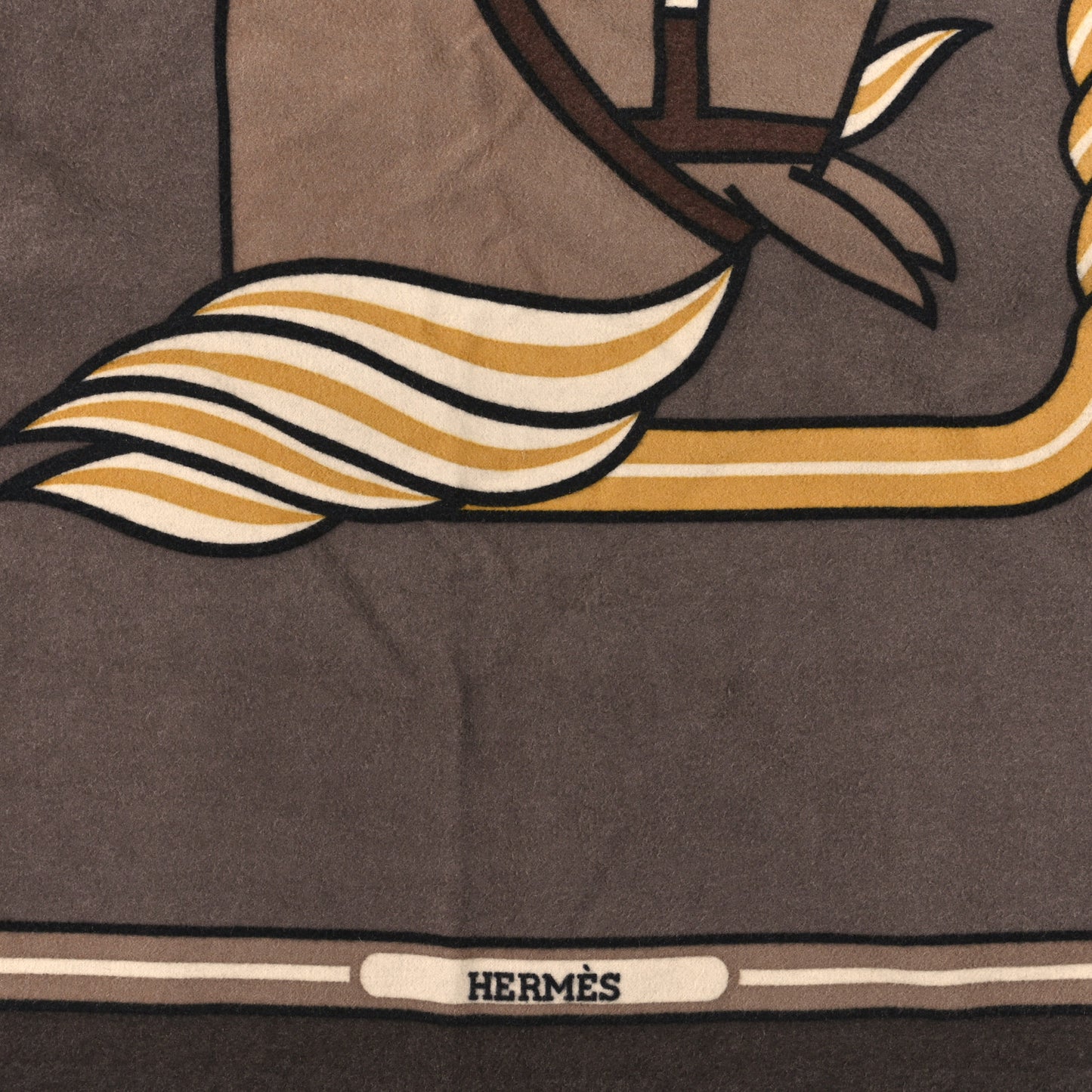 Cashmere Silk Quadrige Blanket