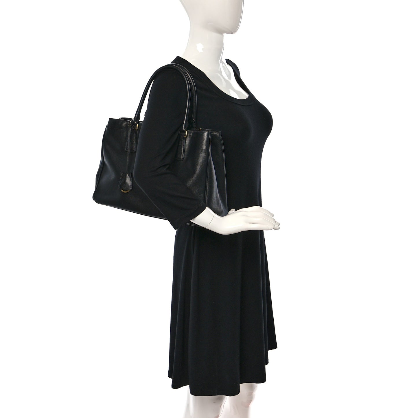 Saffiano Lux Medium Tote Black