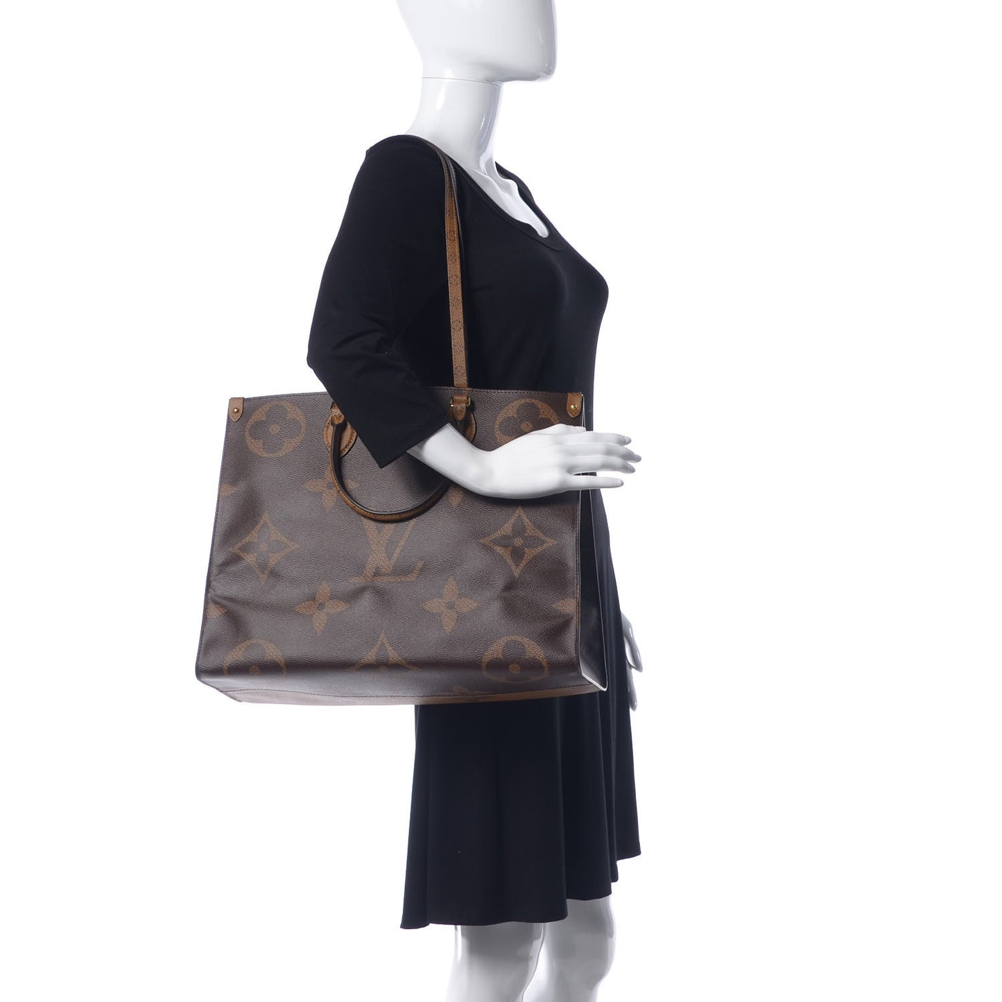 Reverse Monogram Giant Onthego GM