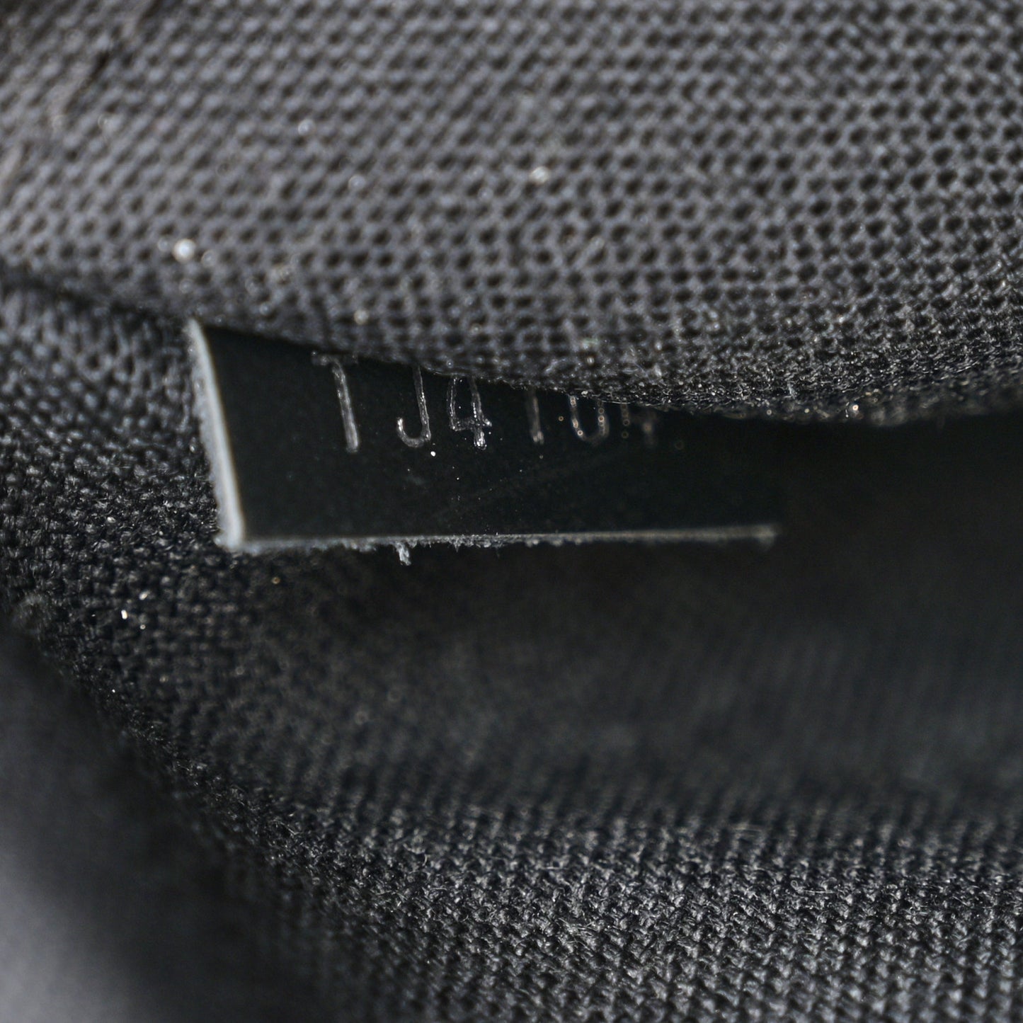 Damier Graphite Skyline Messenger PM
