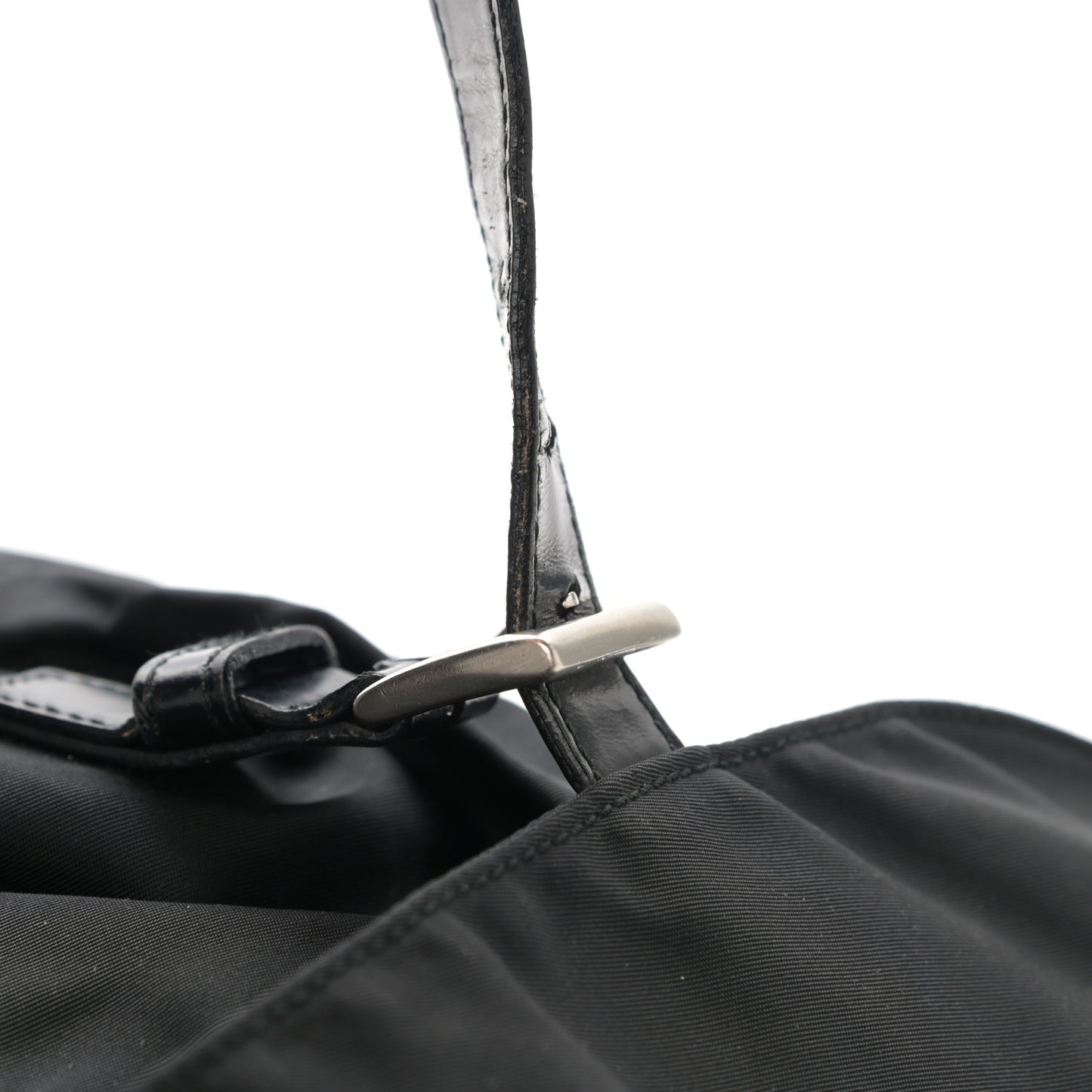Nylon Vela Messenger Bag Black