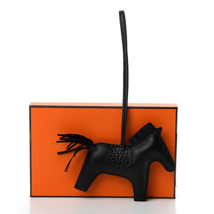 Hermes Milo Lambskin Matte Alligator Touch Grigri Rodeo Horse Bag Charm MM So Black 4 of 4