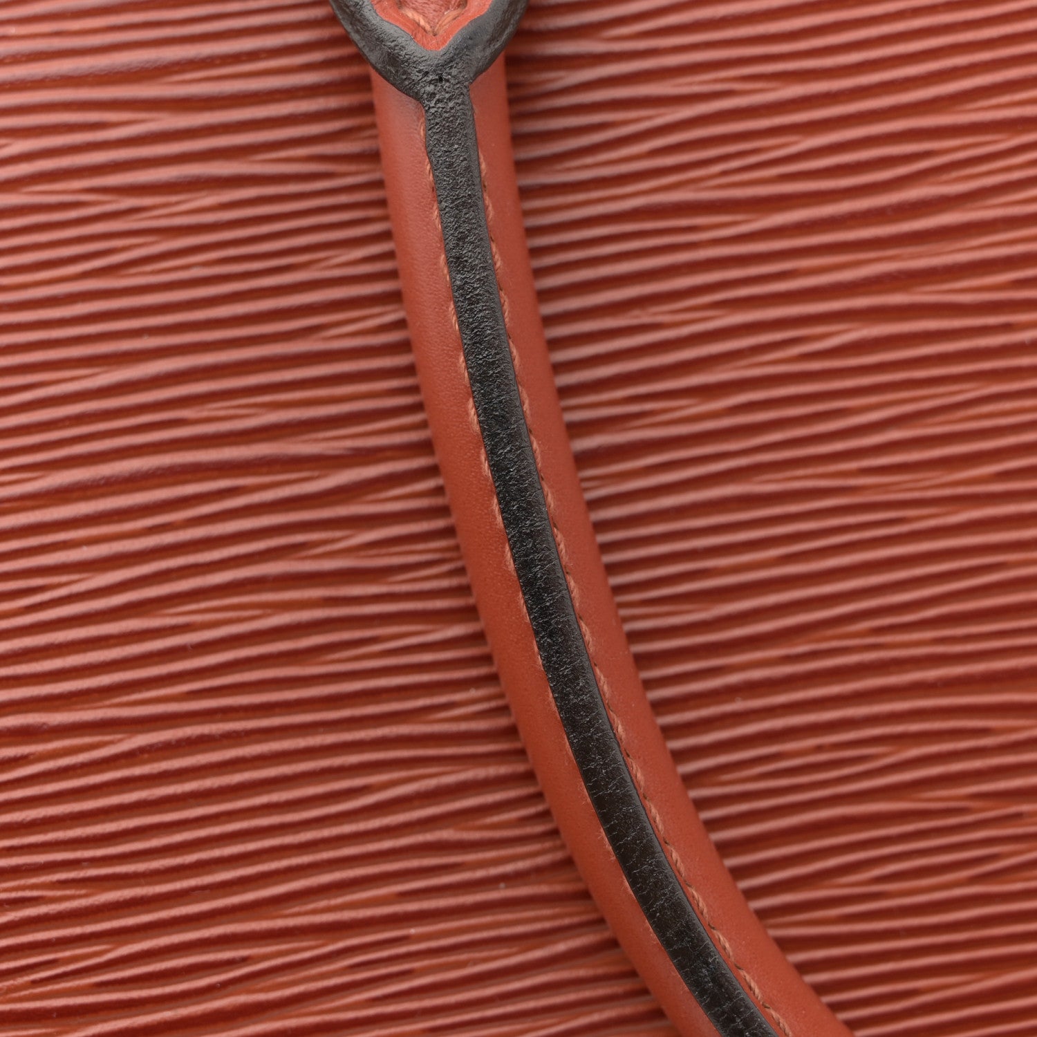 Louis Vuitton Epi Pont-Neuf Kenyan Fawn 9 of 11
