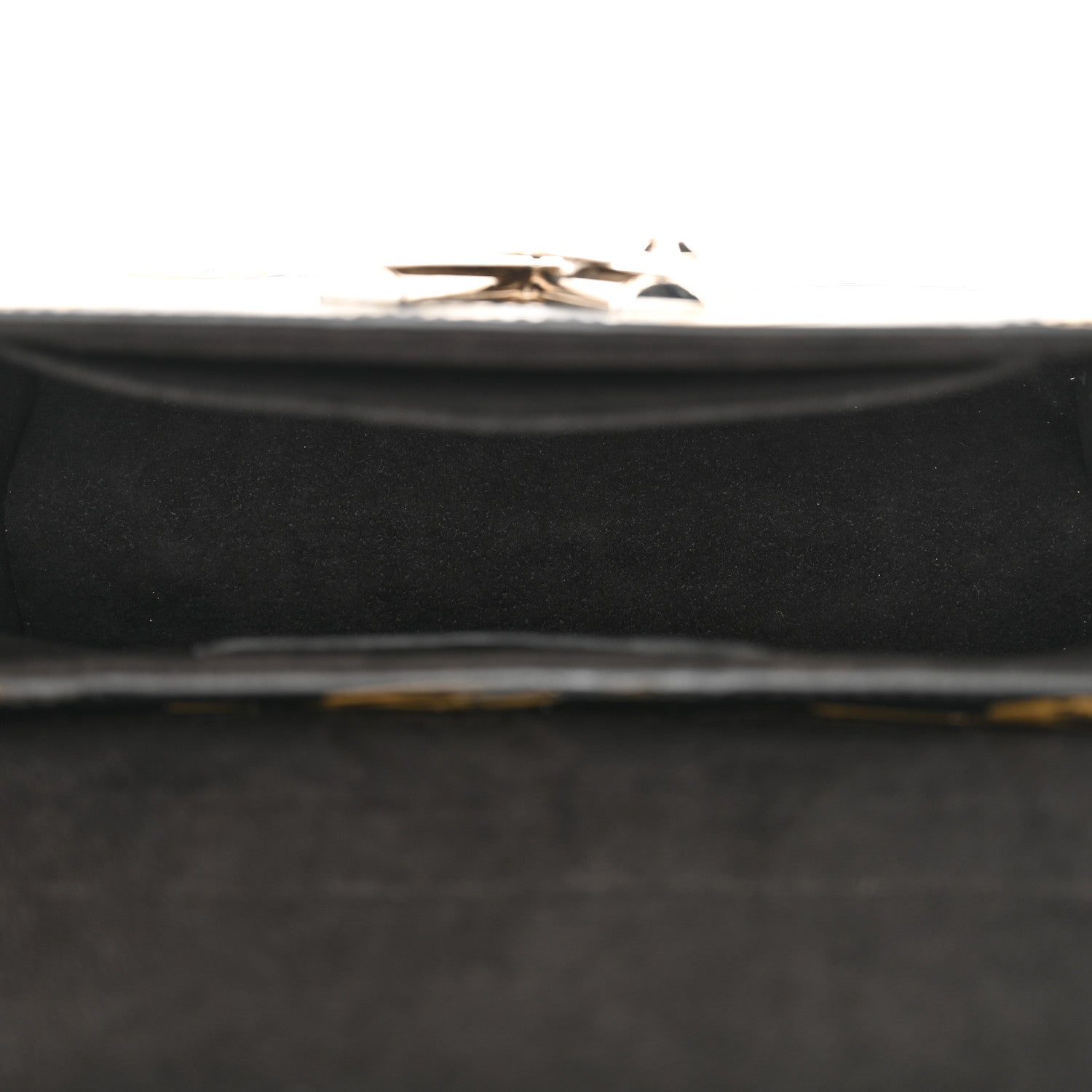 Louis Vuitton Epi Chain Flower Twist Shoulder Bag MM Black 6 of 13